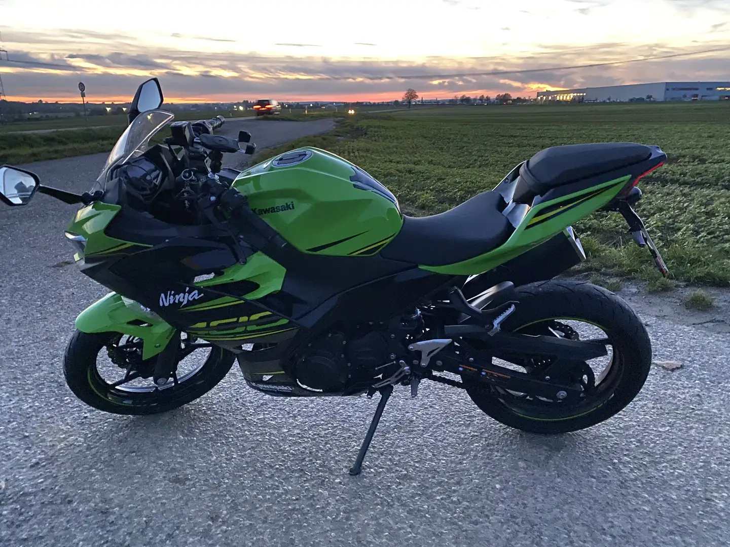 Kawasaki Ninja 400 Verde - 2
