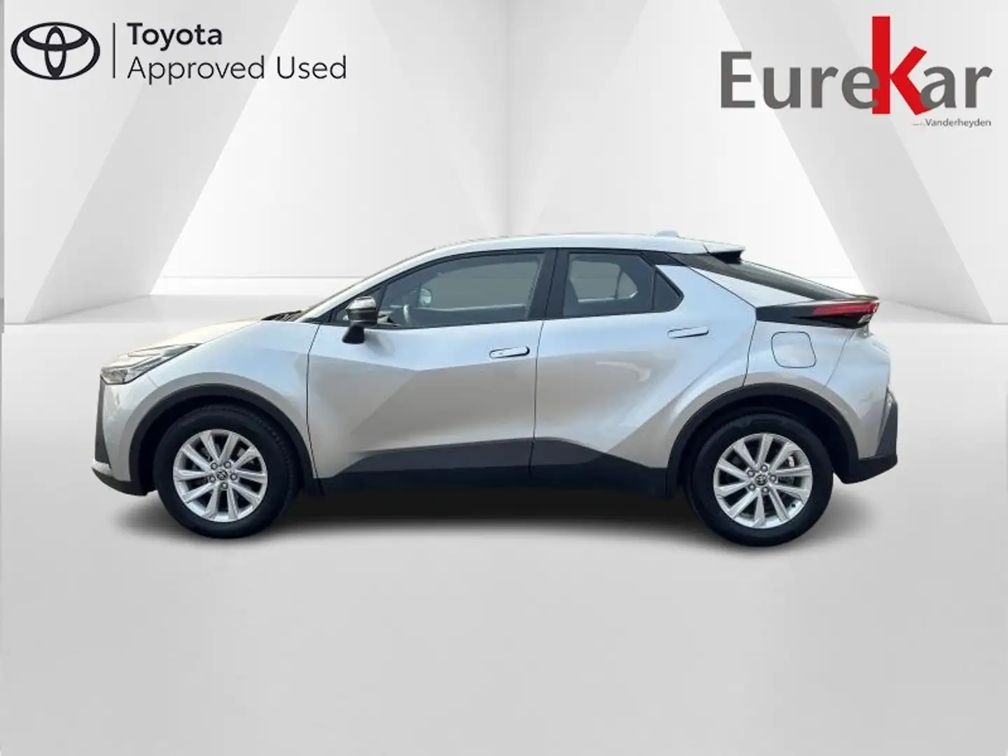 Toyota C-HR 1.8 Hybrid Dynamic Grijs - 2