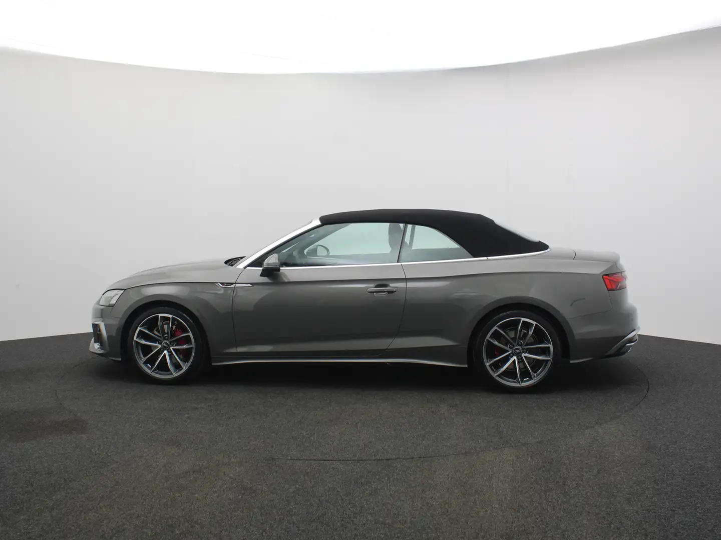 Audi A5 Cabriolet 40 TFSI 204 S tronic S edition Automatis Grey - 2