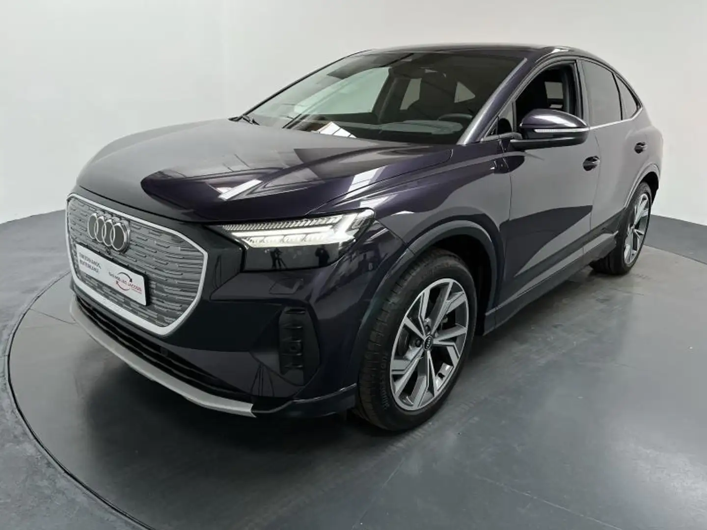 Audi Q4 e-tron 35 Mauve - 1