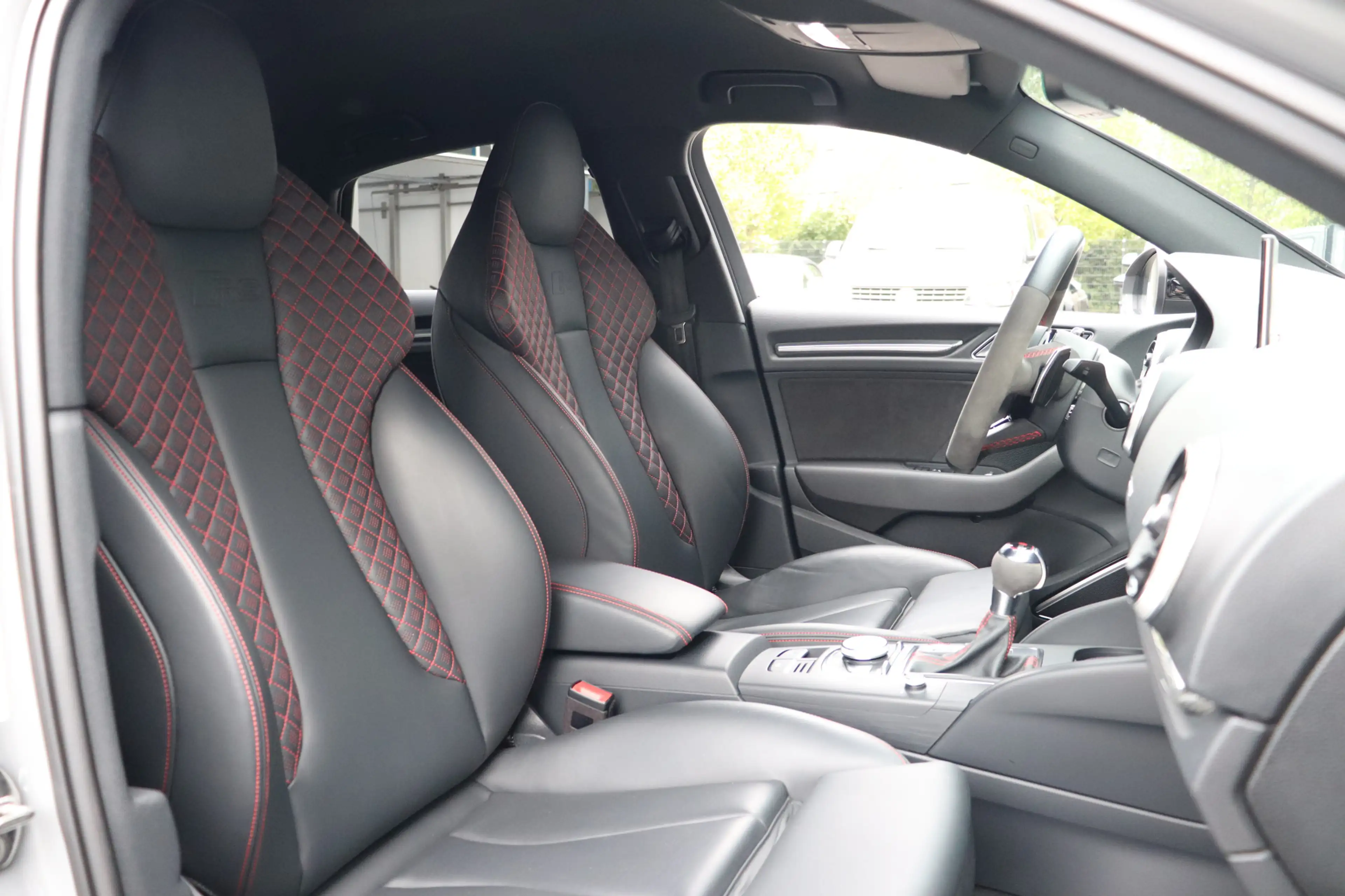 Audi RS3 Limousine 2.5 TFSI Quattro B&O Virtual RS Sportsto — photo 14