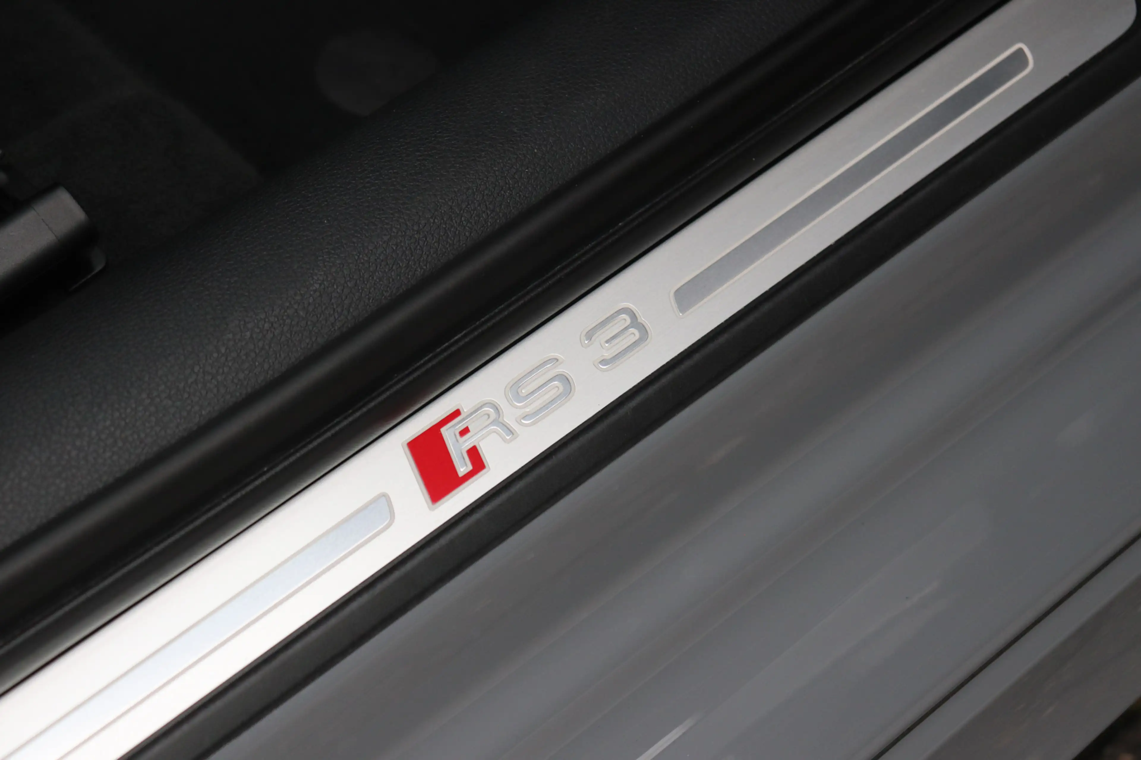 Audi RS3 Limousine 2.5 TFSI Quattro B&O Virtual RS Sportsto — photo 33