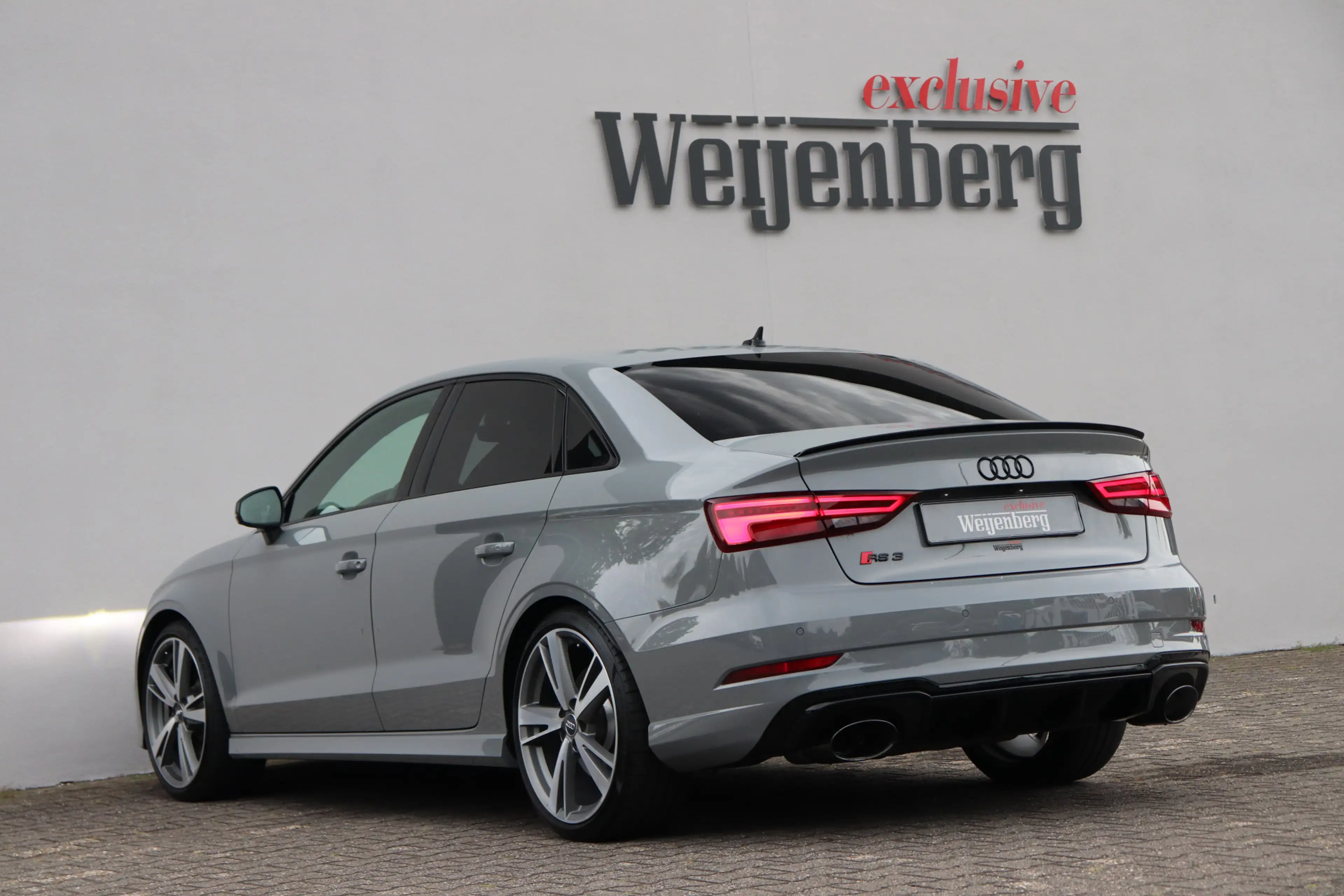 Audi RS3 Limousine 2.5 TFSI Quattro B&O Virtual RS Sportsto — photo 35