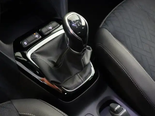 Opel Corsa view 11