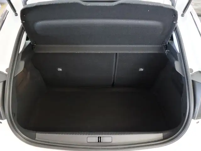 Opel Corsa view 12