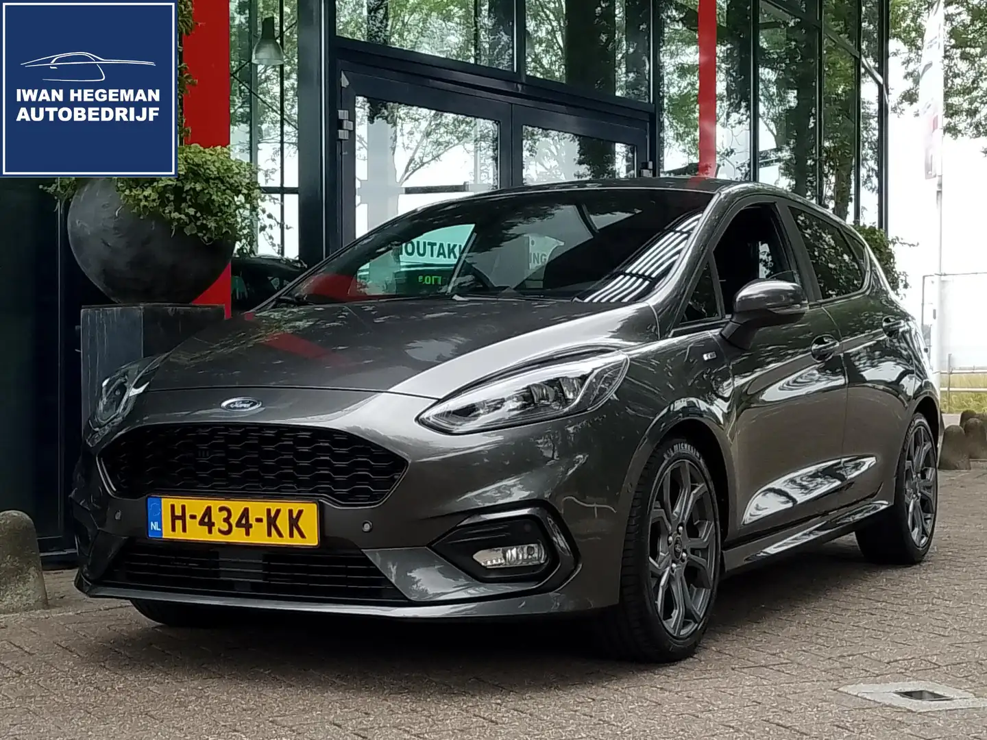 Ford Fiesta 1.0 EcoBoost ST-Line | Navigatie | Cruise Control Grijs - 1
