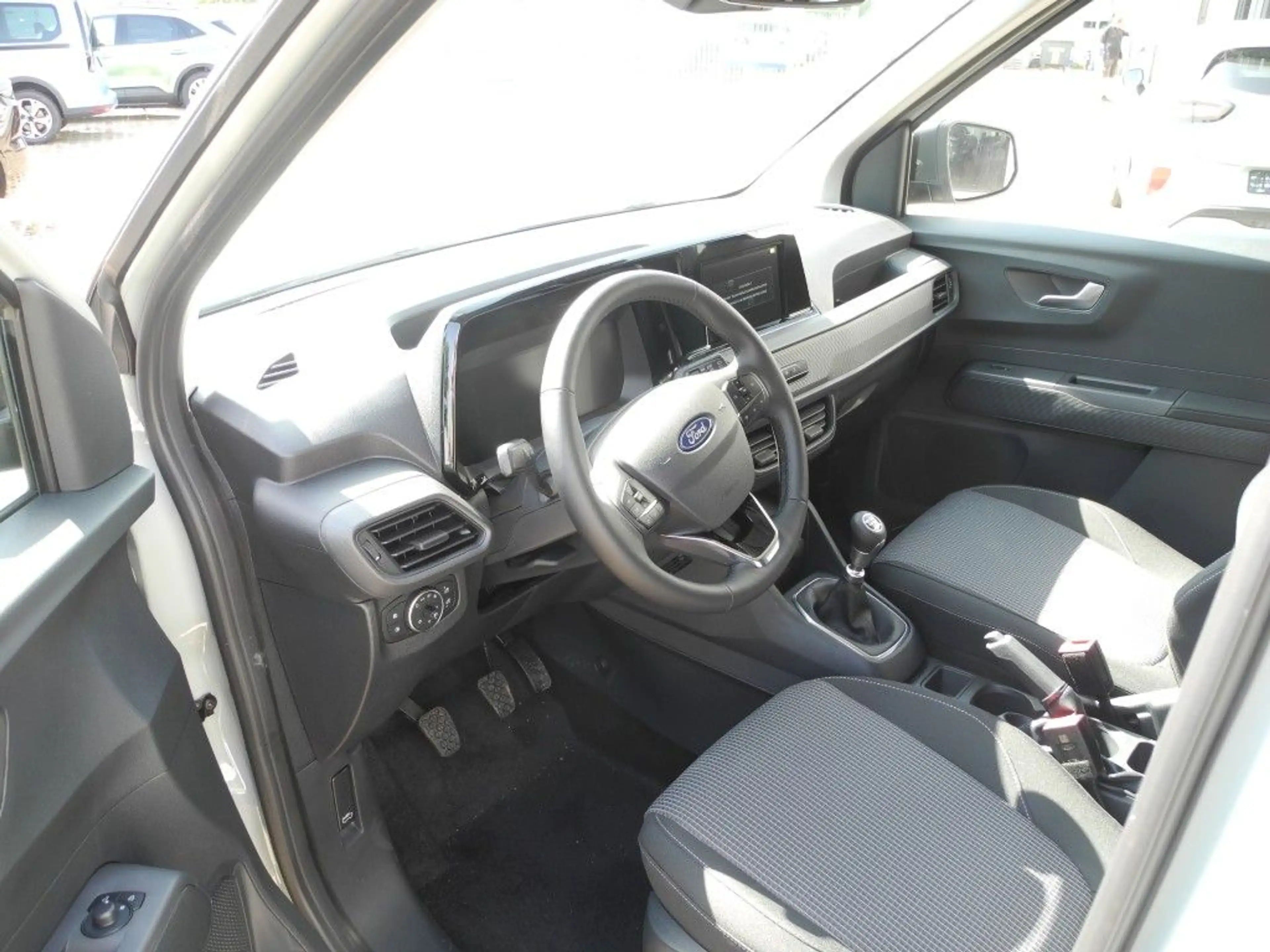 Ford Transit Courier Trend - Winter-Pak., Allwetter, LED-Tagfahrl. — photo 9