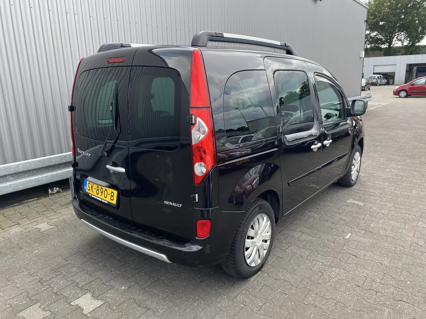 Renault Kangoo Family 1.6-16V Privilège AUTOMAAT, Clima, CC & Nie Zwart - 2