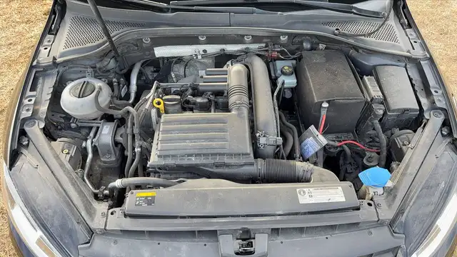 Volkswagen Golf view 15