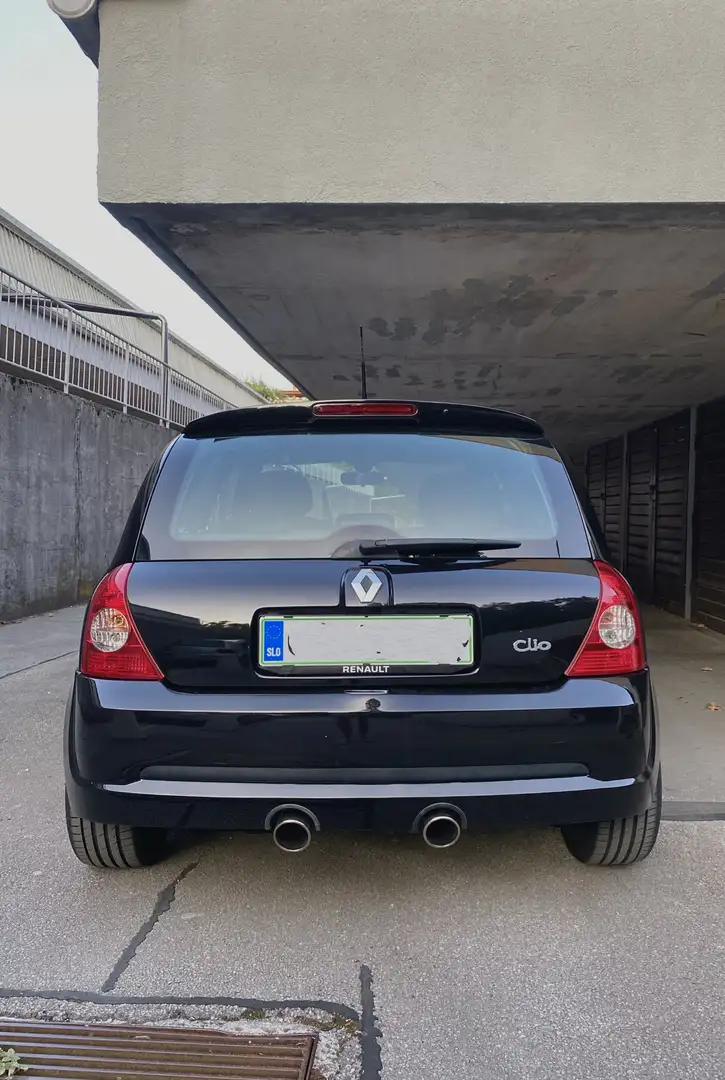 Renault Clio 2.0 16V Sport - 1