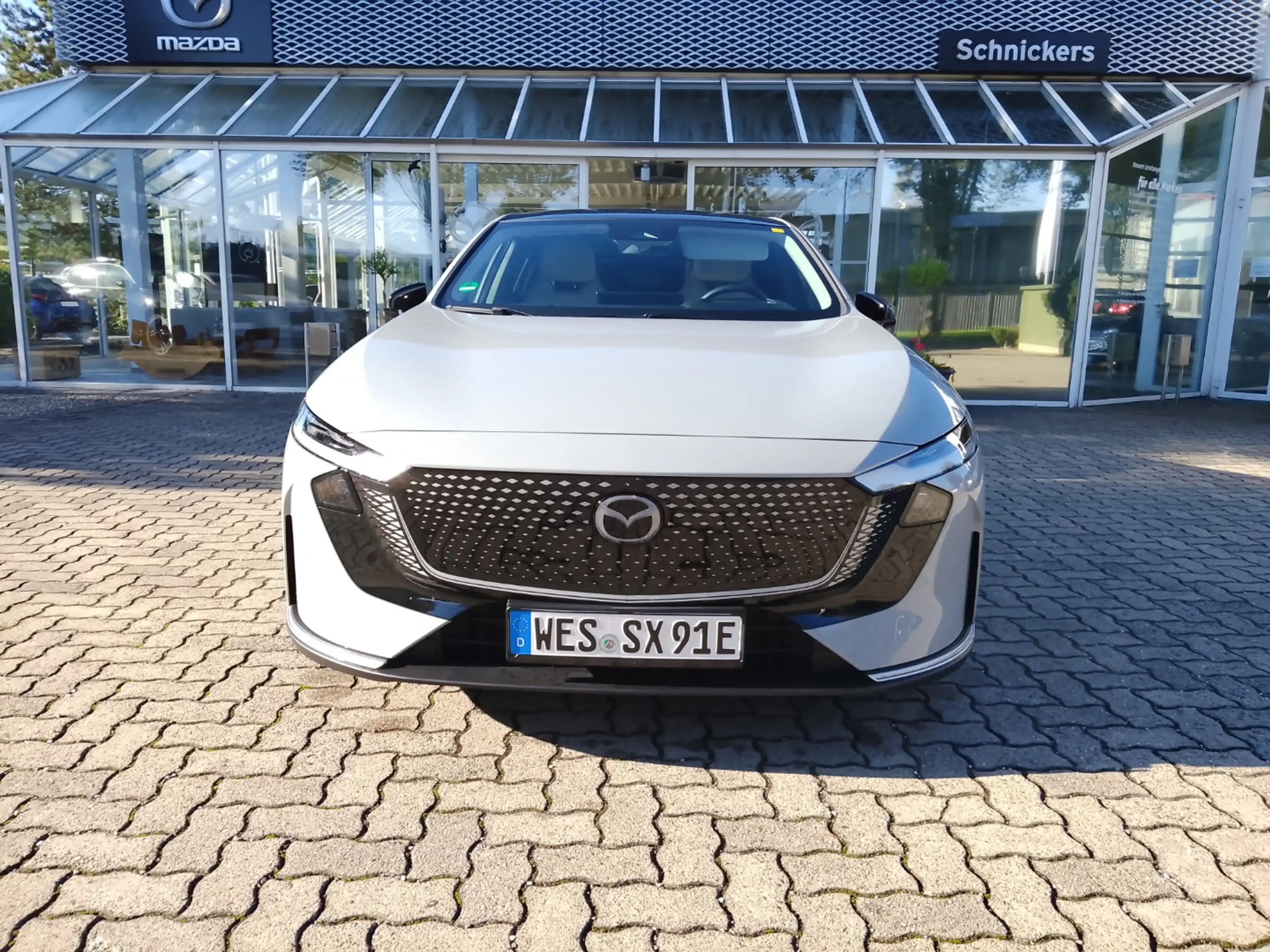 Mazda 6e TAKUMI+SONY+HEAD-UP+LEDER+LED+PANO+AKTION!!