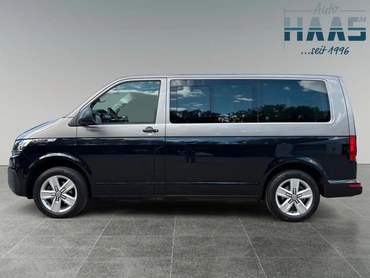 Volkswagen T6 Multivan T6.1 Multivan 2.0TDI 4MOTION Standhzg*Kamera*AHK Schwarz - 2