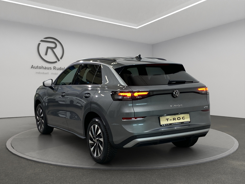 Volkswagen T-Roc Life 1.5 eTSI DSG / Navi RFK — photo 4
