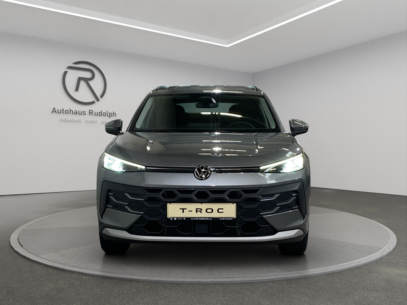 Volkswagen T-Roc Life 1.5 eTSI DSG / Navi RFK — photo 14