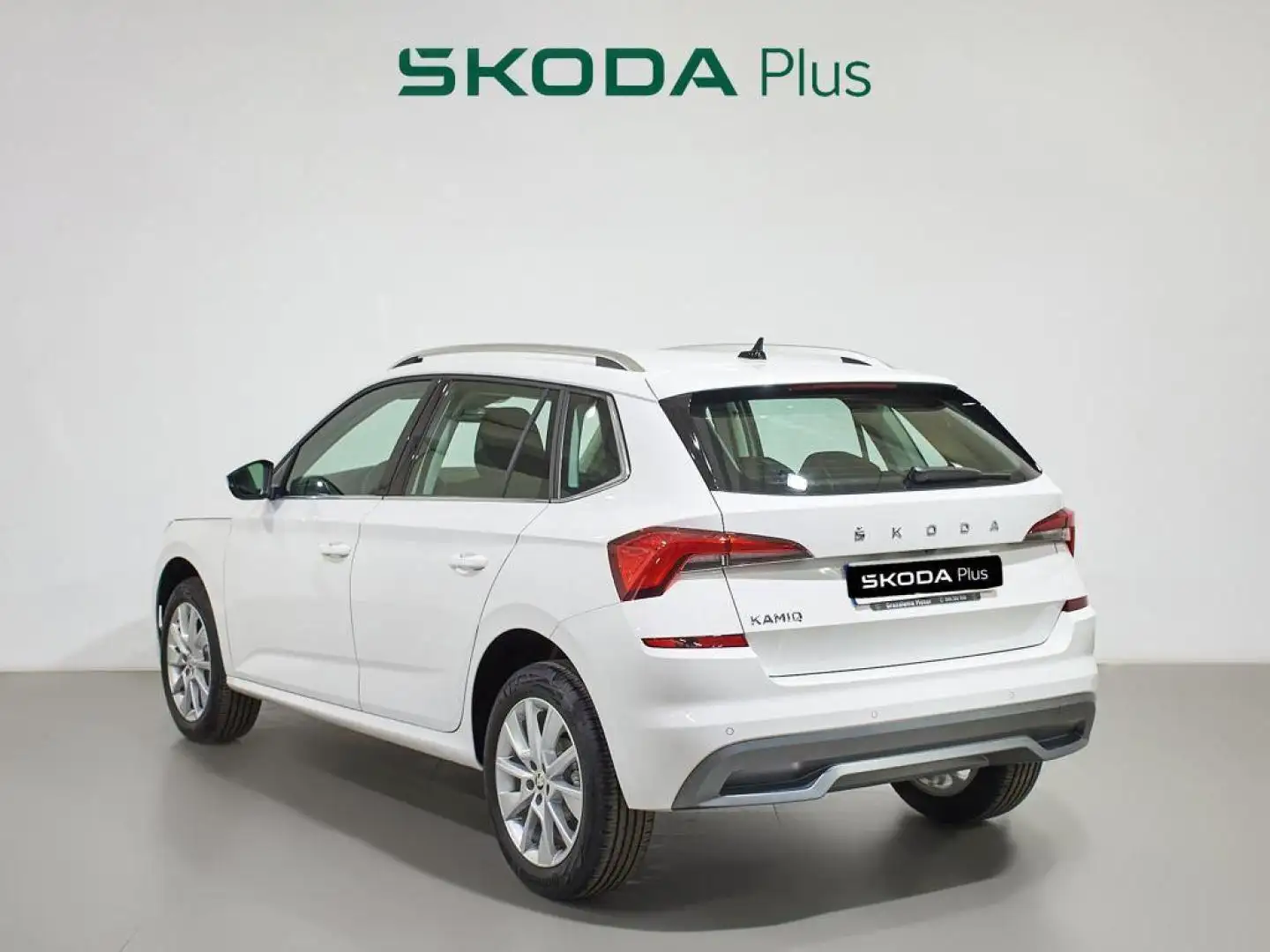 Skoda Kamiq 1.0 TSI Design 85kW Weiß - 2