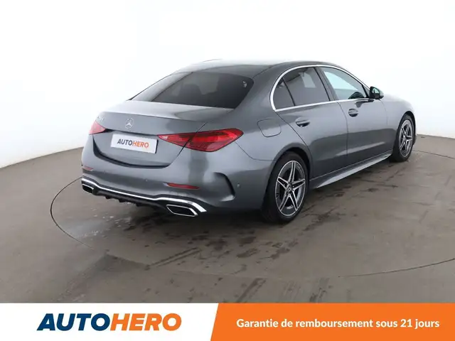 Mercedes-Benz C-Class view 6