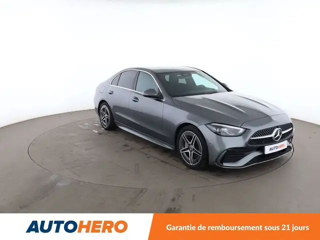 Mercedes-Benz C-Class view 8
