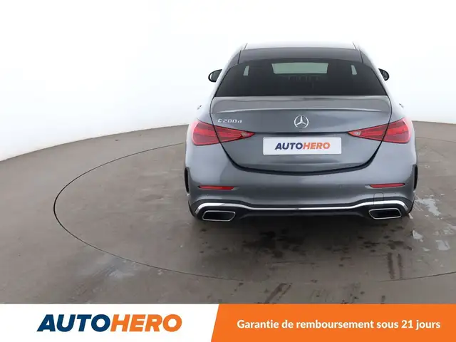 Mercedes-Benz C-Class view 5