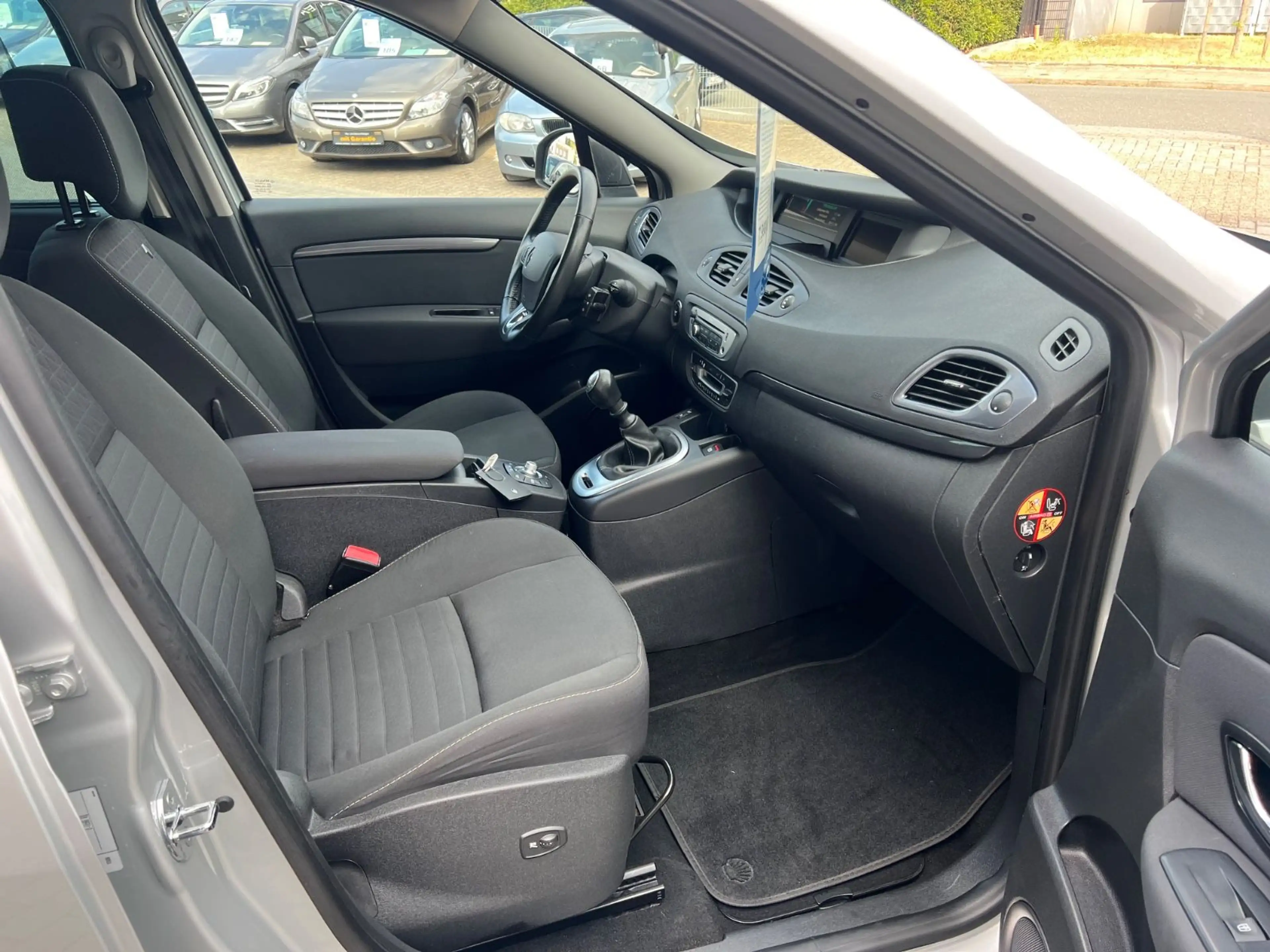 Renault Scenic III Grand Limited — photo 15