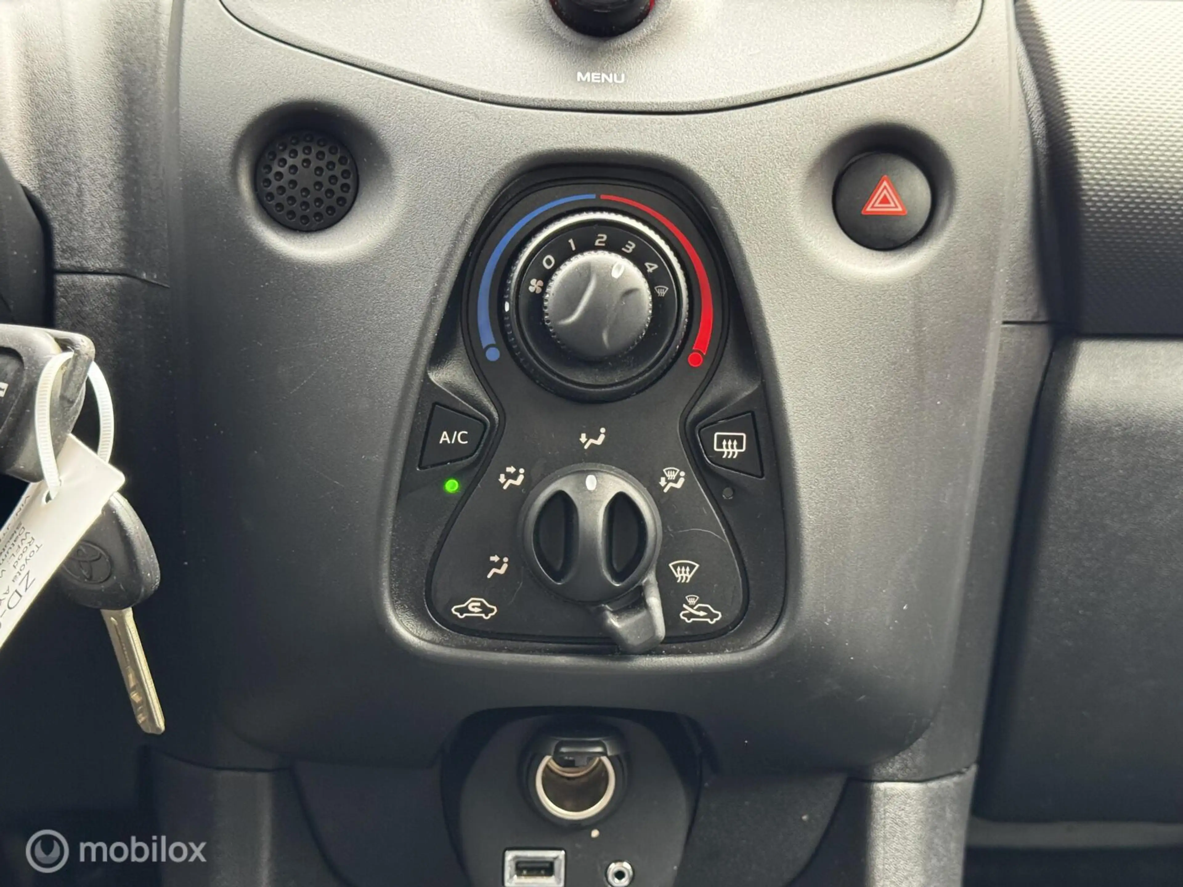 Toyota Aygo 1.0 VVT-i x-fun | Cruise | BT | Airco | LED — photo 20