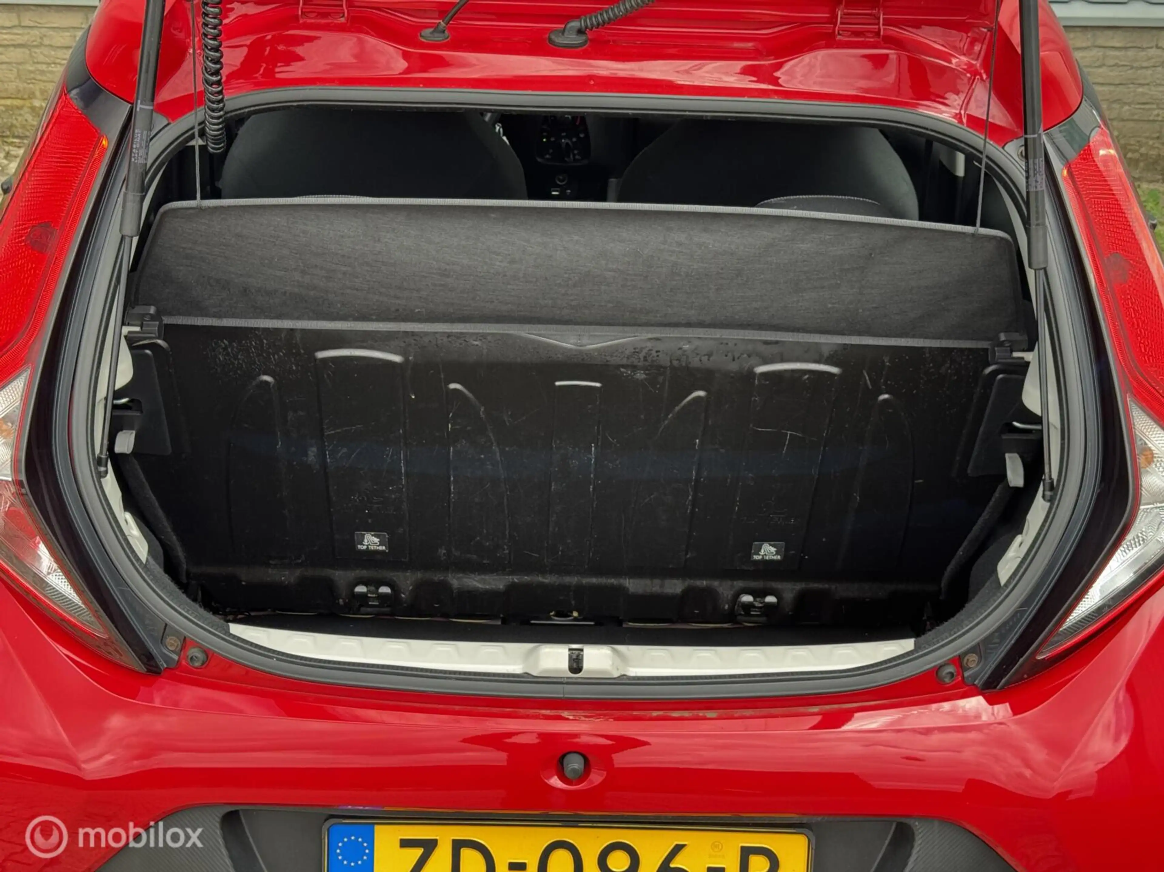 Toyota Aygo 1.0 VVT-i x-fun | Cruise | BT | Airco | LED — photo 13