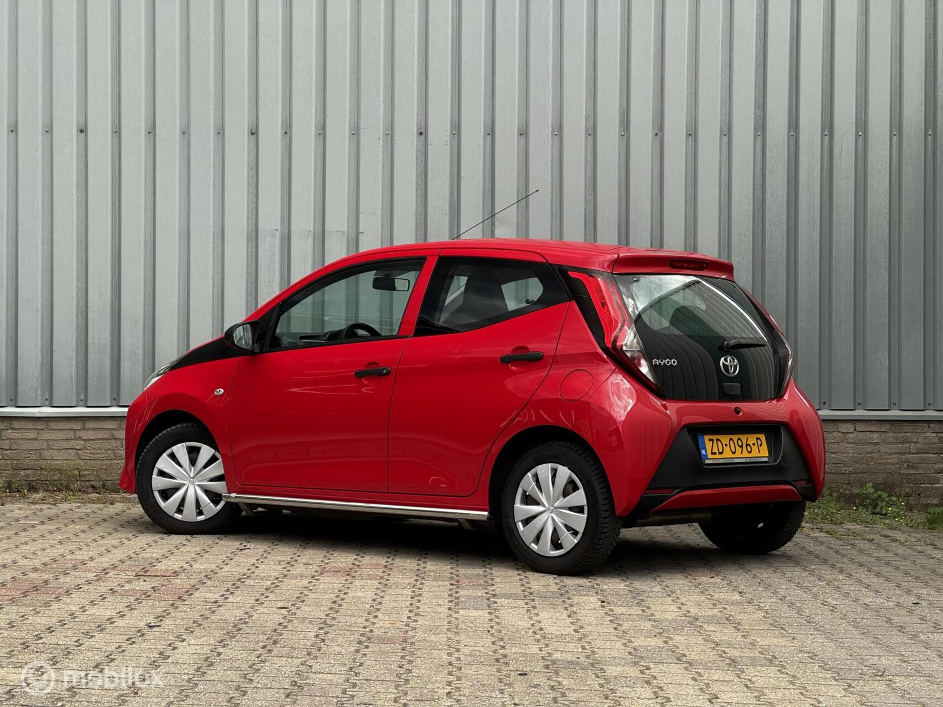 Toyota Aygo 1.0 VVT-i x-fun | Cruise | BT | Airco | LED — photo 25