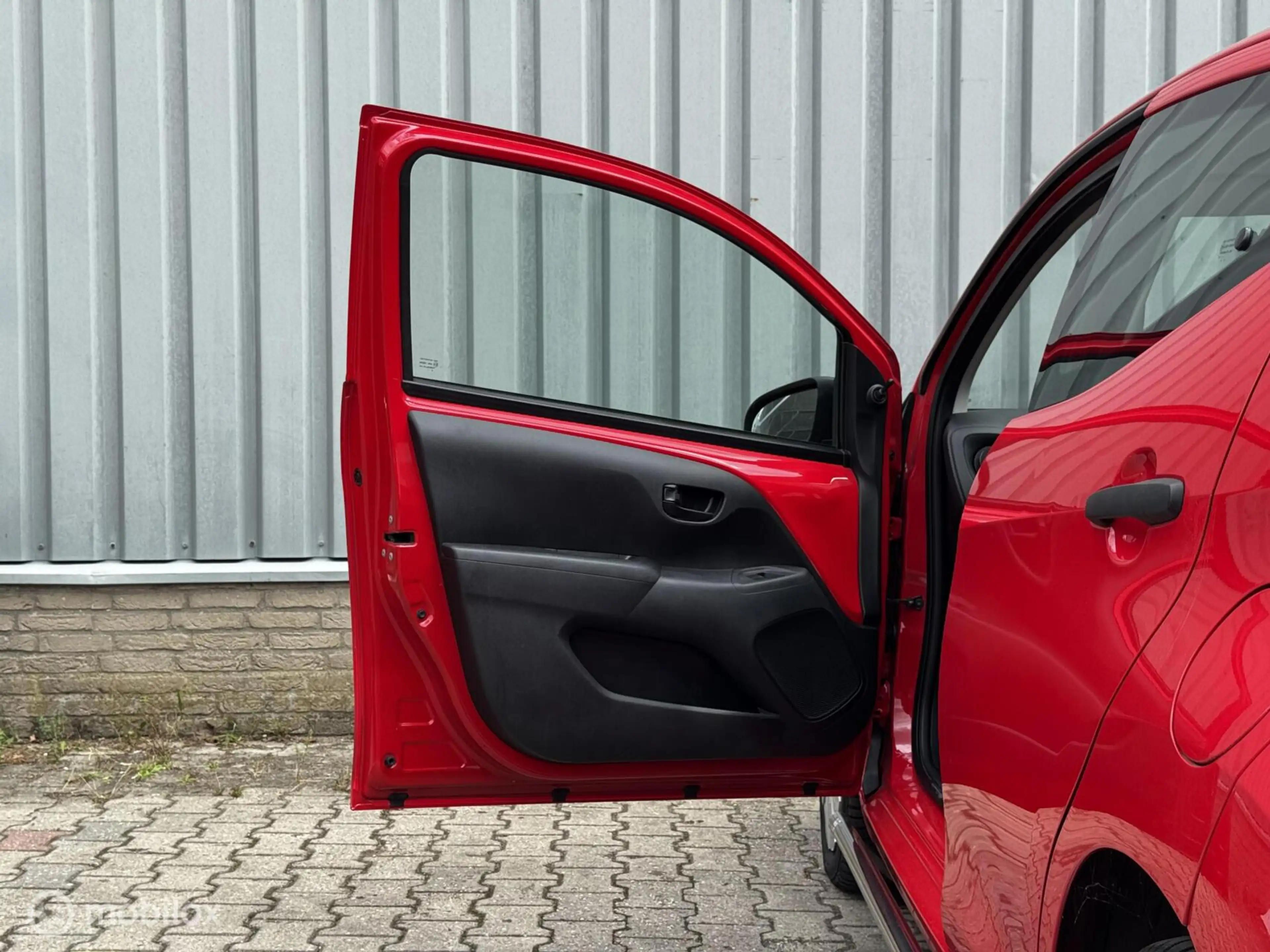 Toyota Aygo 1.0 VVT-i x-fun | Cruise | BT | Airco | LED — photo 14