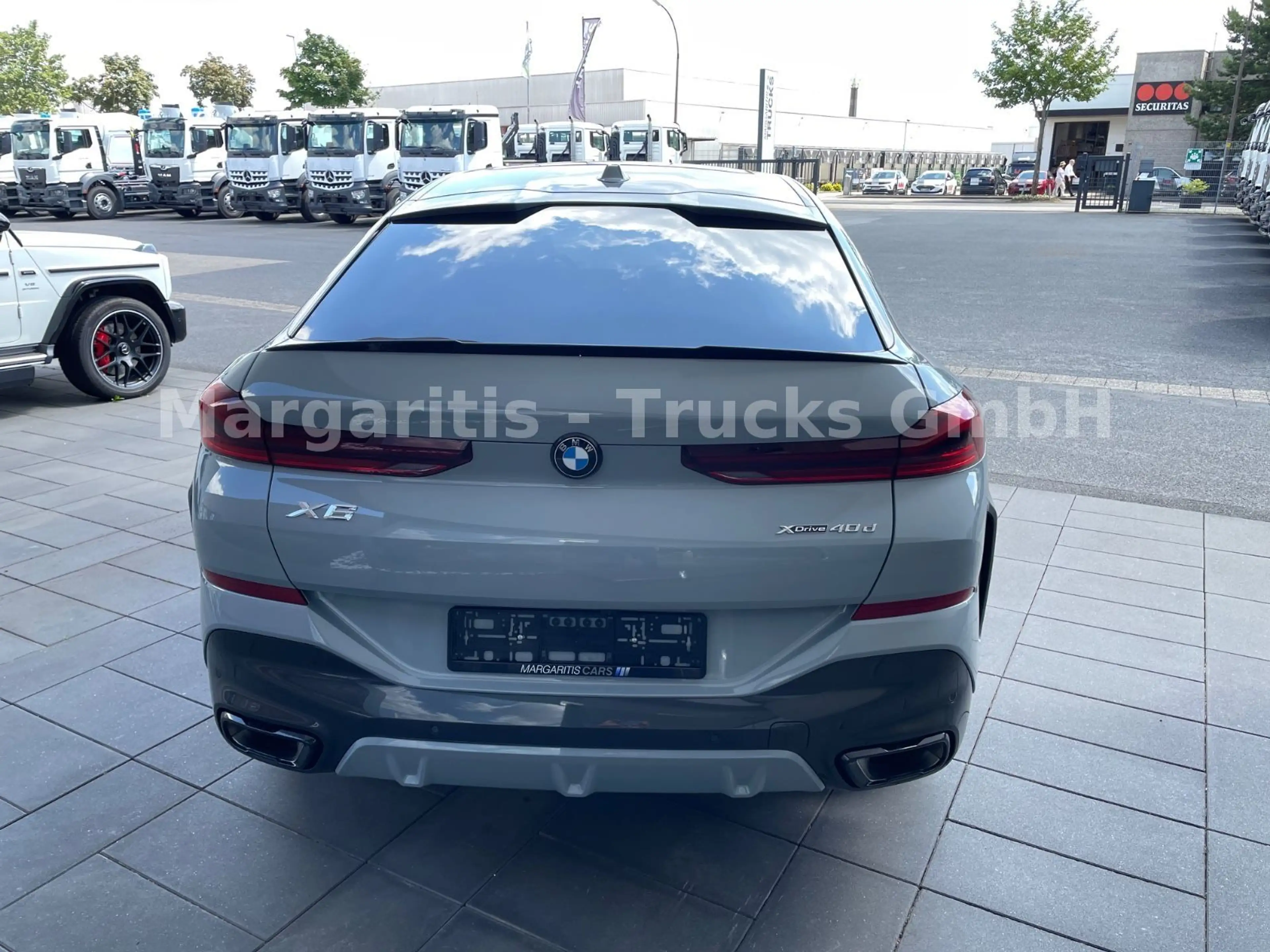 BMW X6 xDrive40d/22"/MPaketPro/Pano/Luft/SoftClose — photo 7