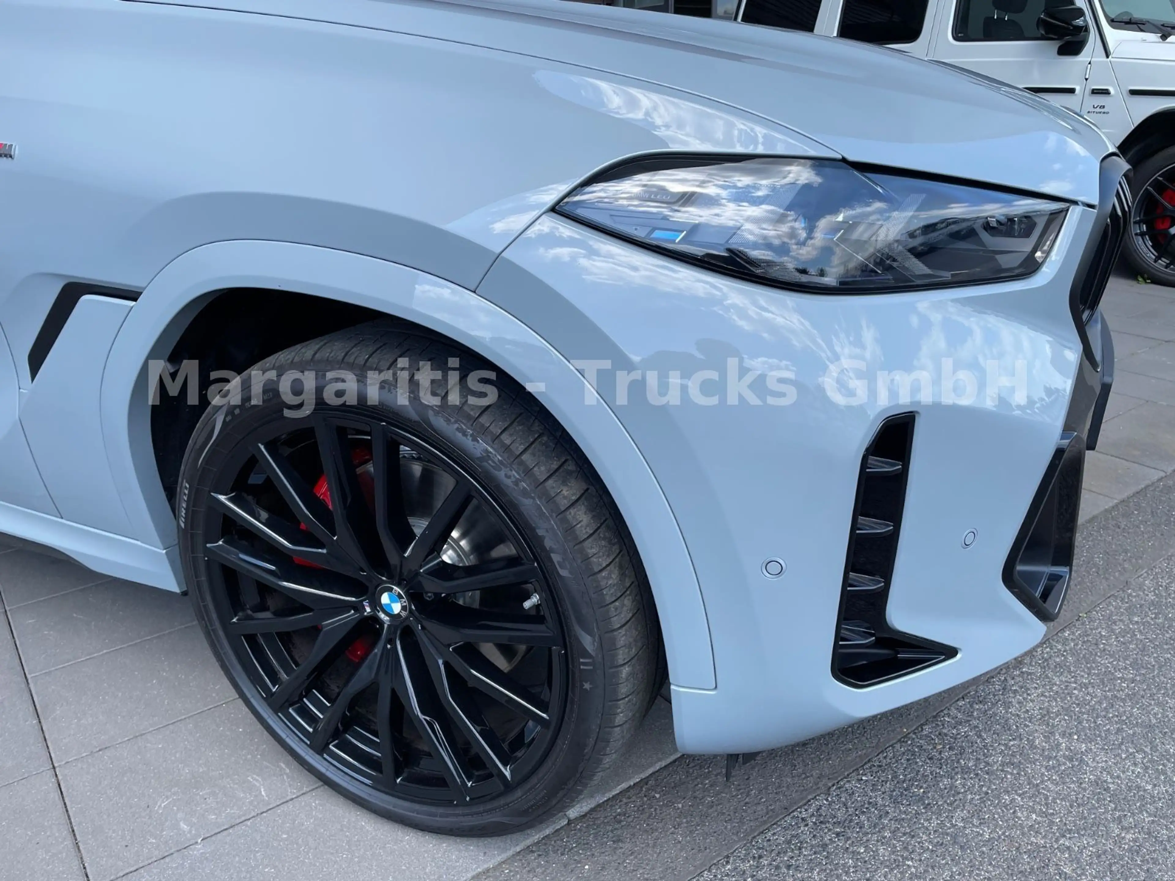 BMW X6 xDrive40d/22"/MPaketPro/Pano/Luft/SoftClose — photo 2