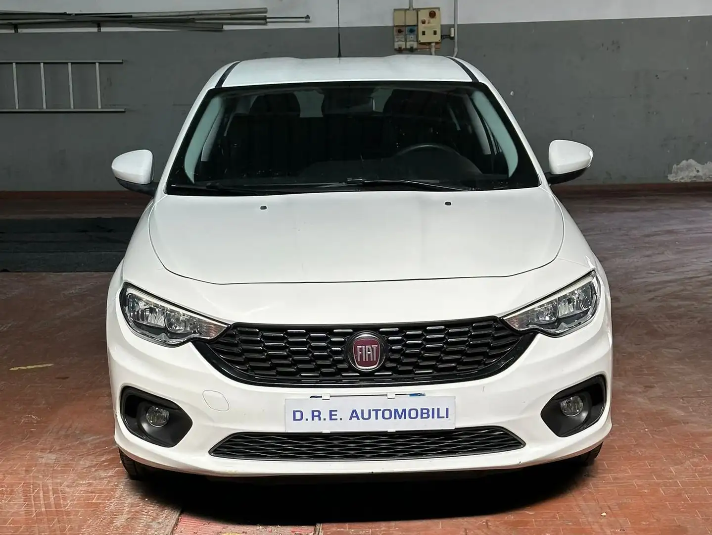 Fiat Tipo Tipo 5p 1.4 Easy 95cv Blanco - 1