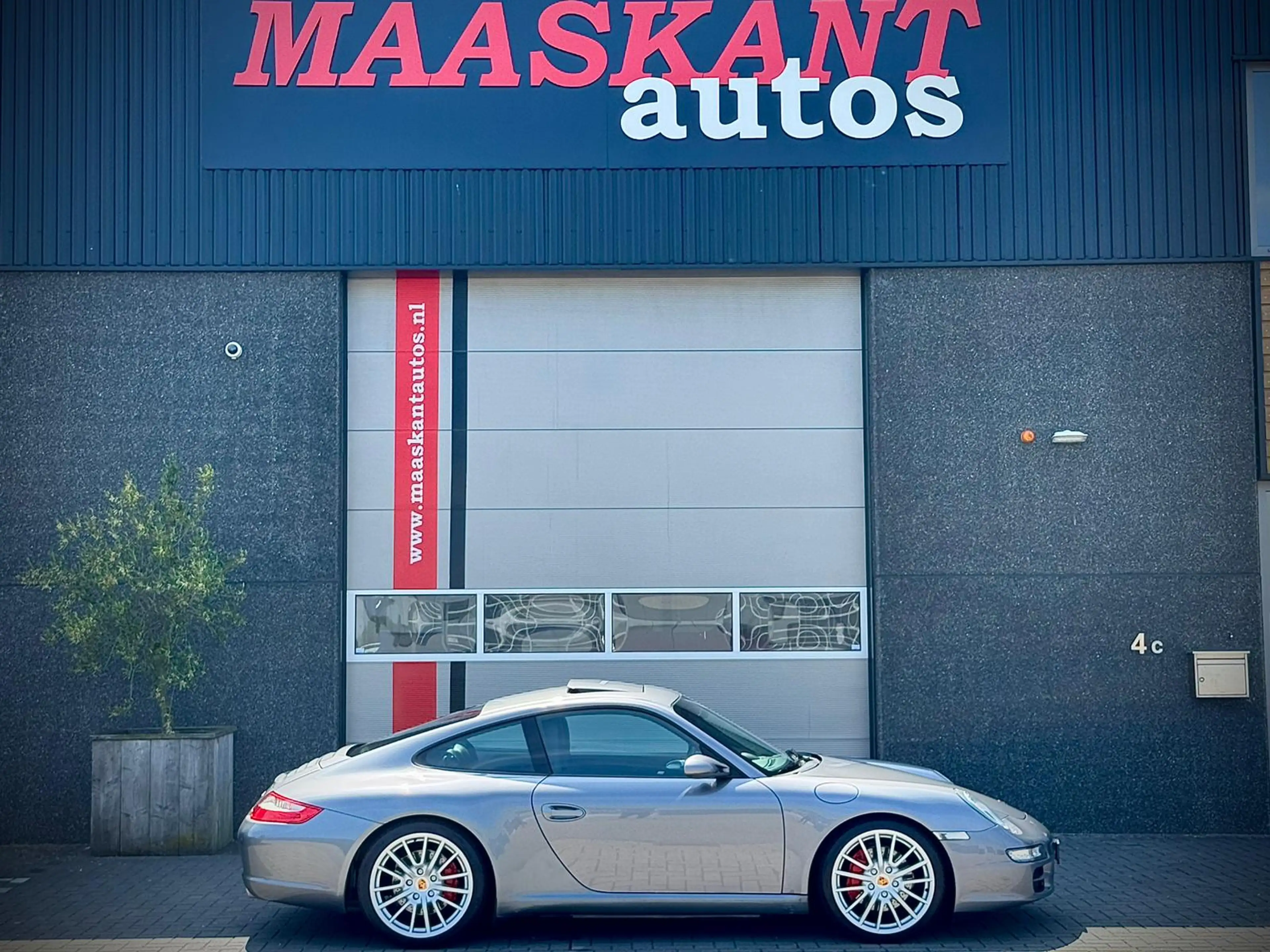 Porsche 997 3.8 Carrera S / 997 / Manual / NL car / Sport chro