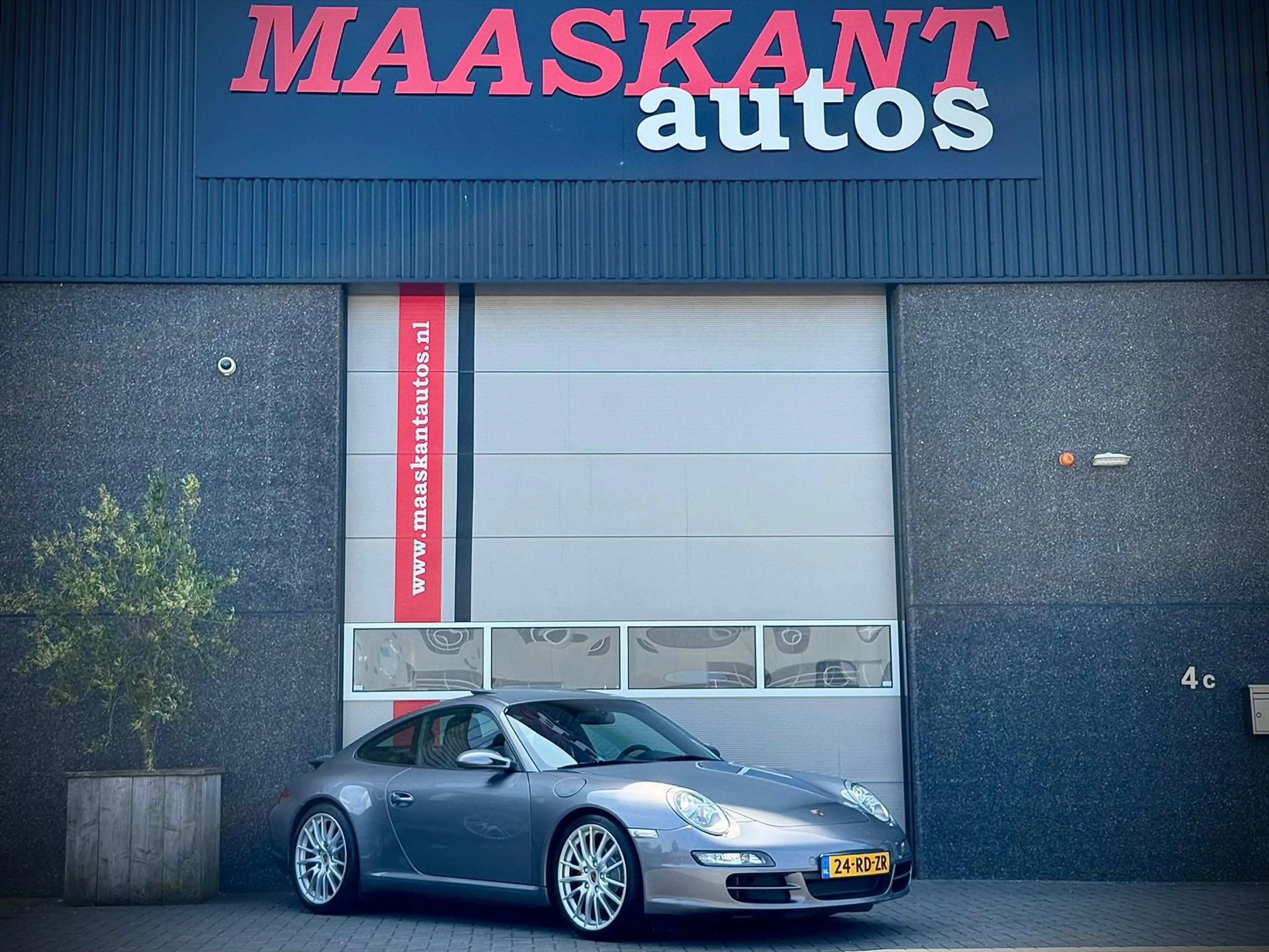 Porsche 997 3.8 Carrera S / 997 / Manual / NL car / Sport chro — photo 8