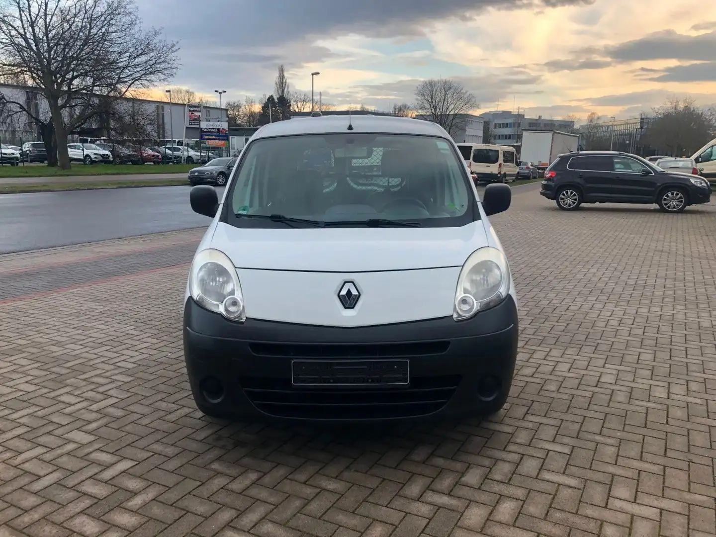 Renault Kangoo Rapid Basis 1.6 Kasten  HU 09/25 Weiß - 2