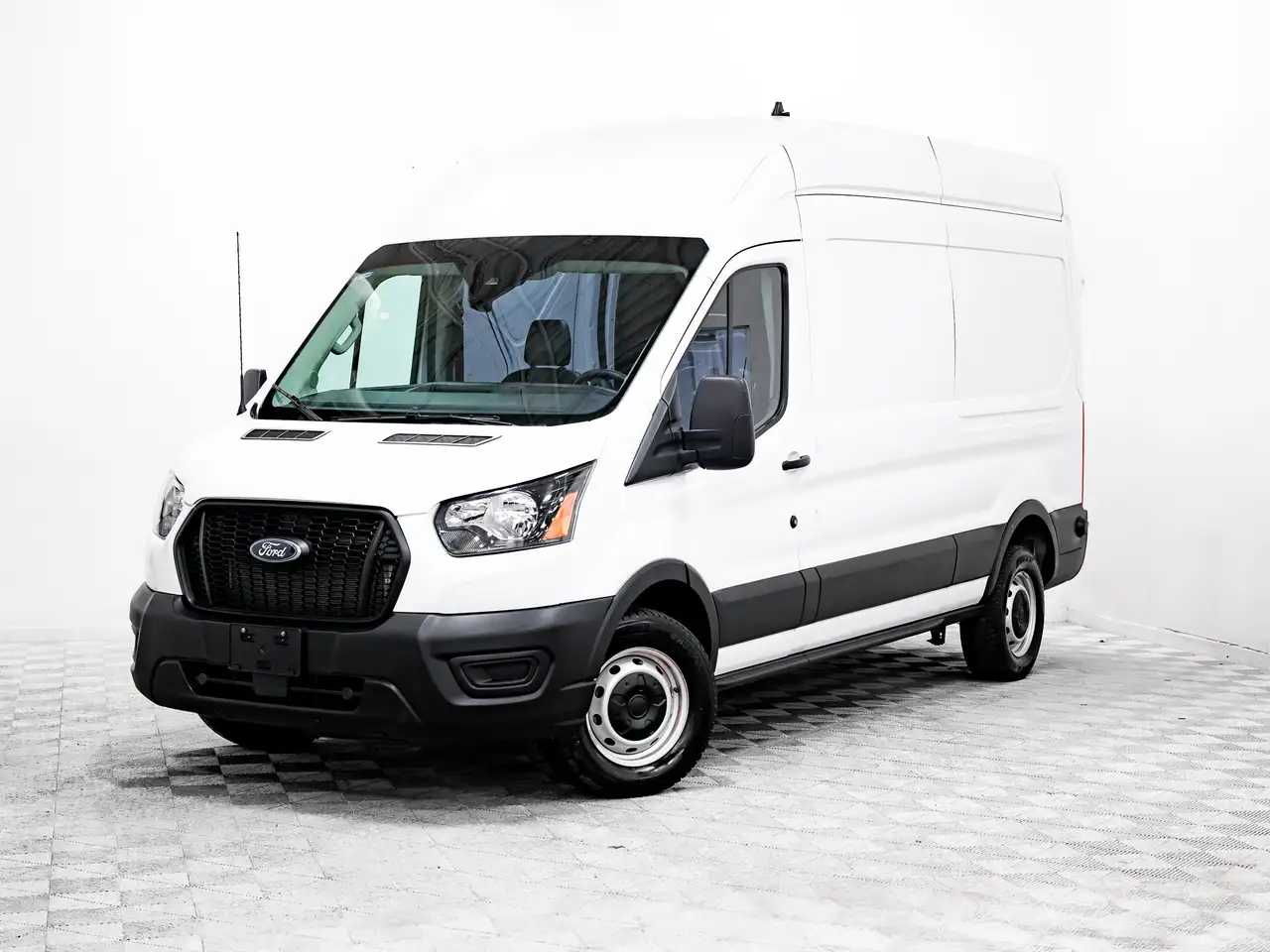 2025 Ford Transit Cargo Van