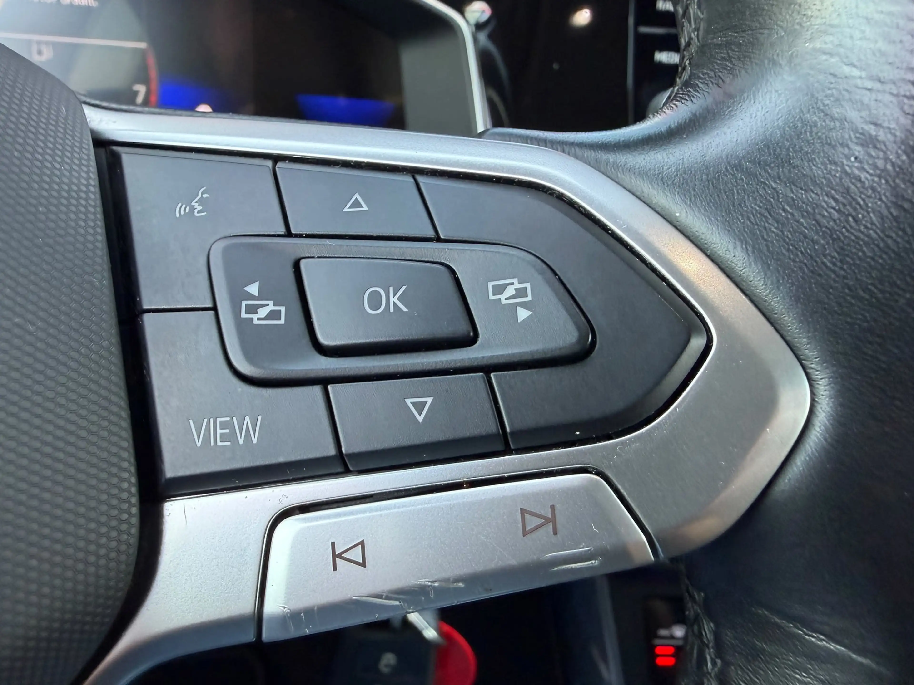 Volkswagen Polo 1.0 TSI Life Business DSG-7 | IQ Light LED | Carpl — photo 18