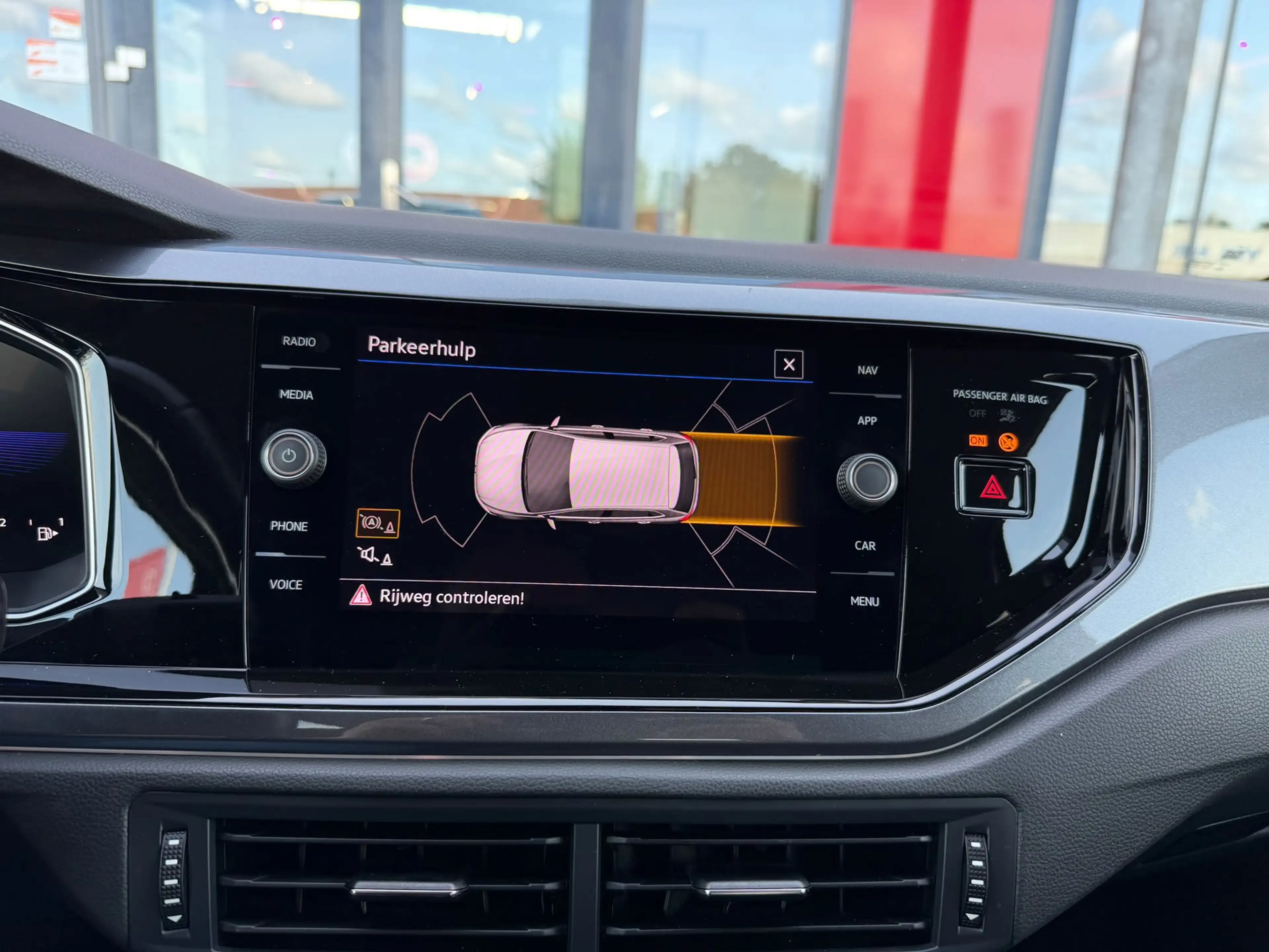 Volkswagen Polo 1.0 TSI Life Business DSG-7 | IQ Light LED | Carpl — photo 15