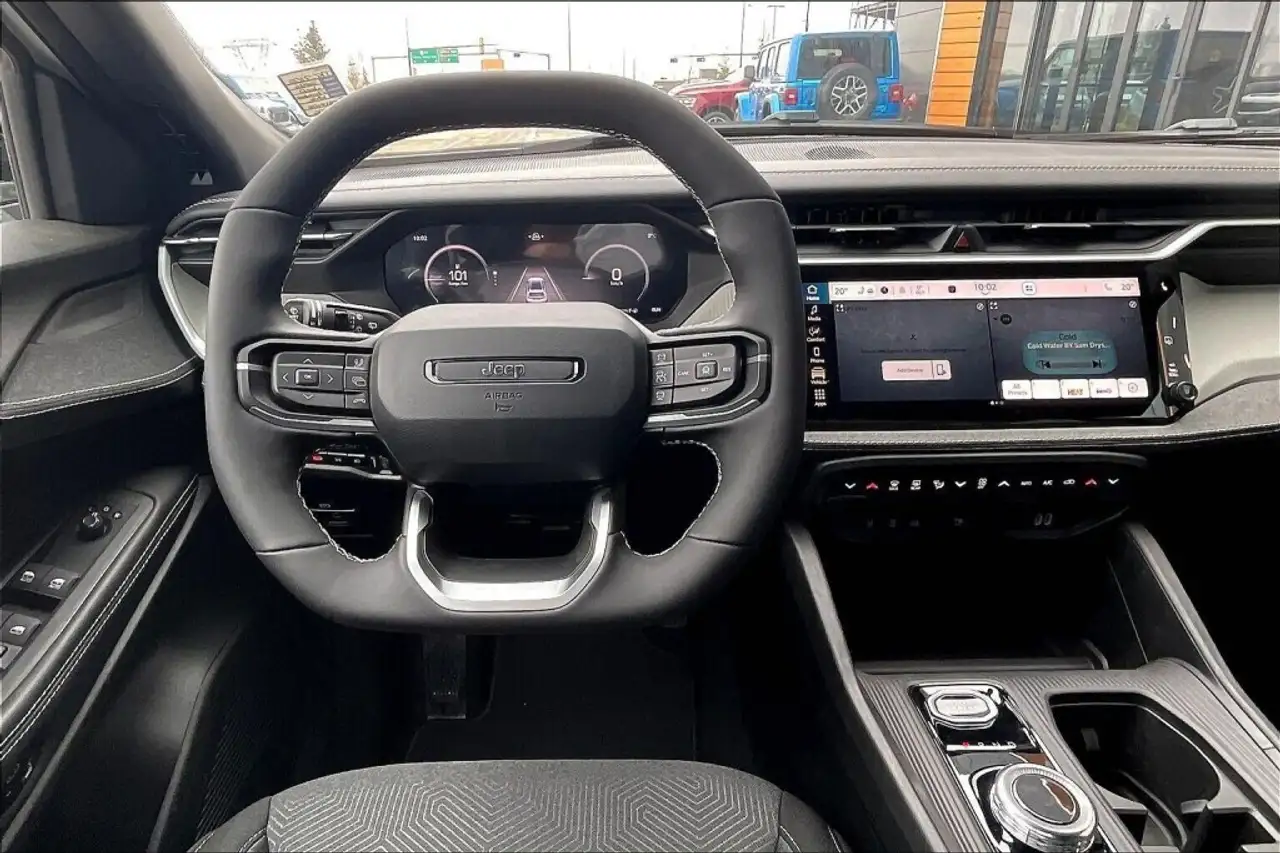Jeep Cherokee снимка Jeep Cherokee