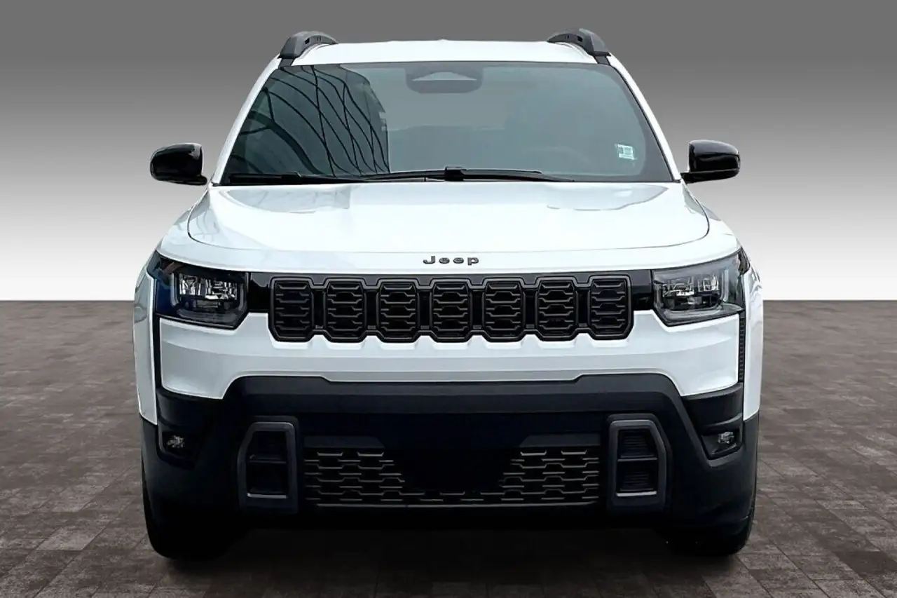 Jeep Cherokee снимка Jeep Cherokee
