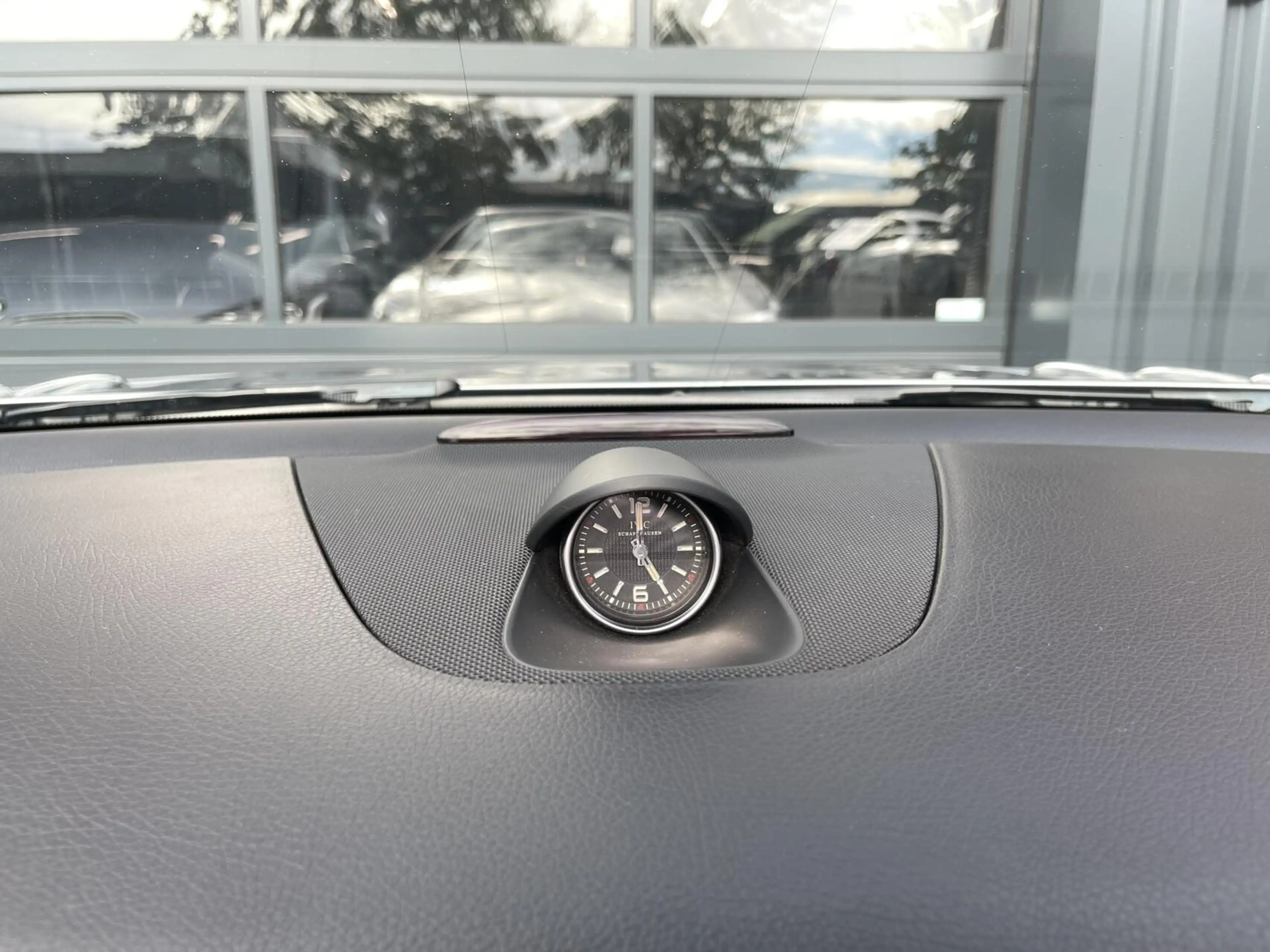 Mercedes-Benz SLK 55 AMG Edition 1 MAGIC SKY|HARMAN KARDON|AIRSCARF|SFEERVE — photo 26