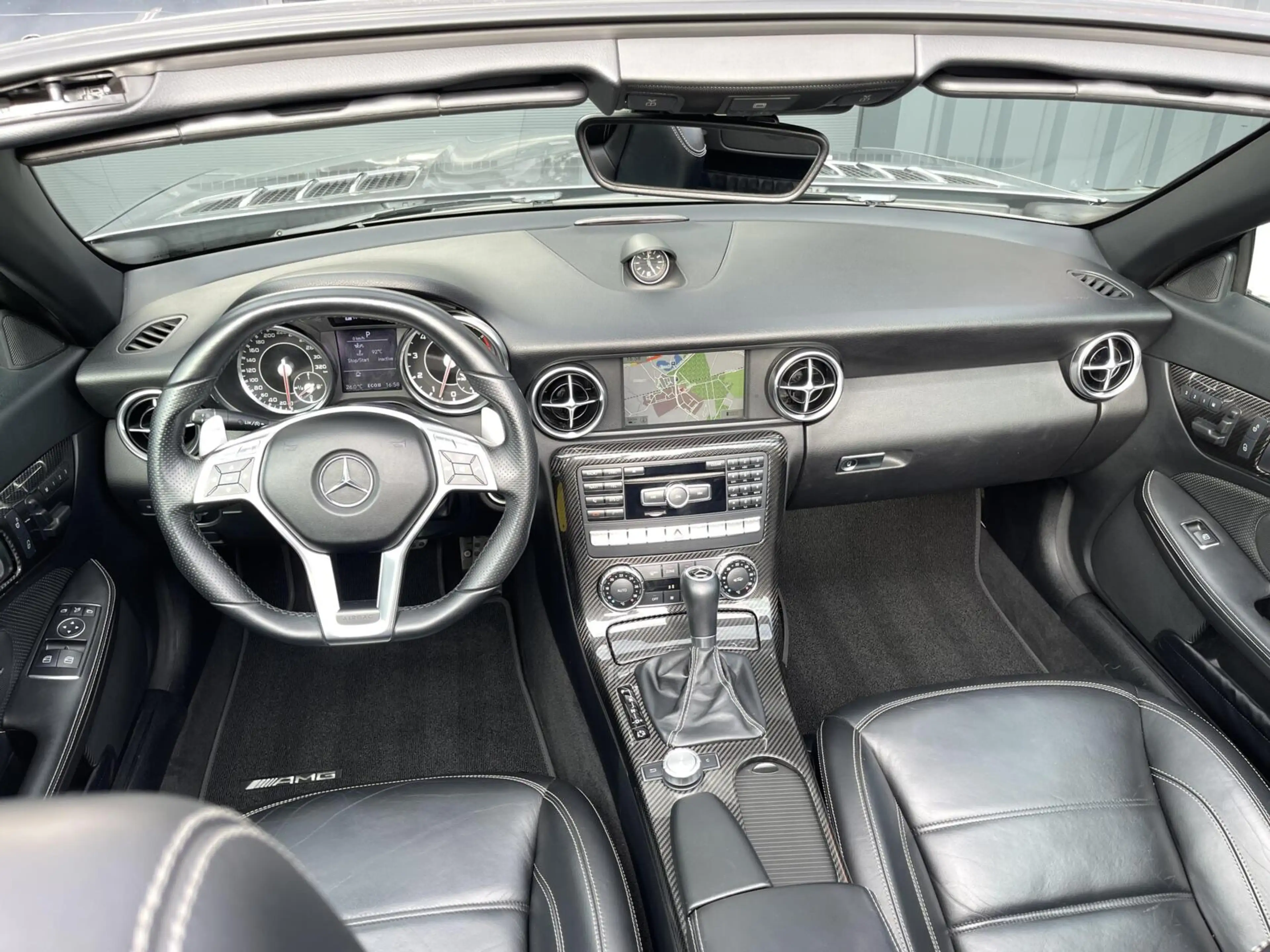 Mercedes-Benz SLK 55 AMG Edition 1 MAGIC SKY|HARMAN KARDON|AIRSCARF|SFEERVE — photo 3