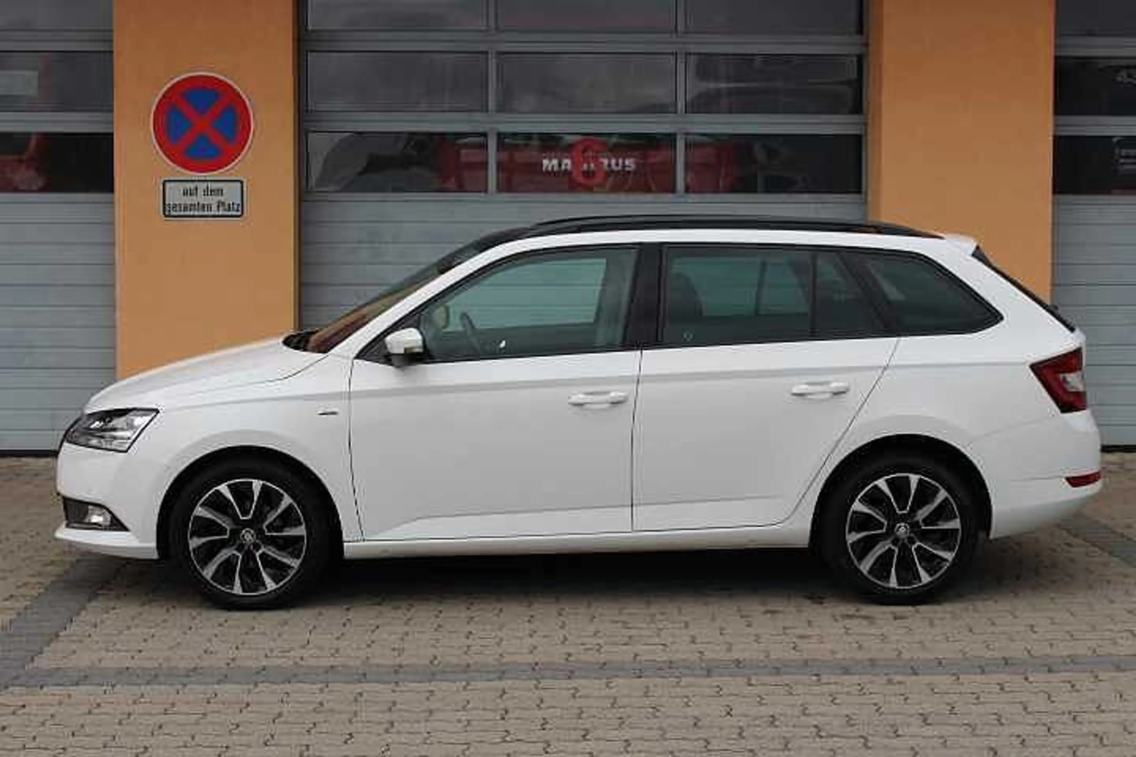 Skoda Fabia Best of Drive 125 Years Combi — photo 29