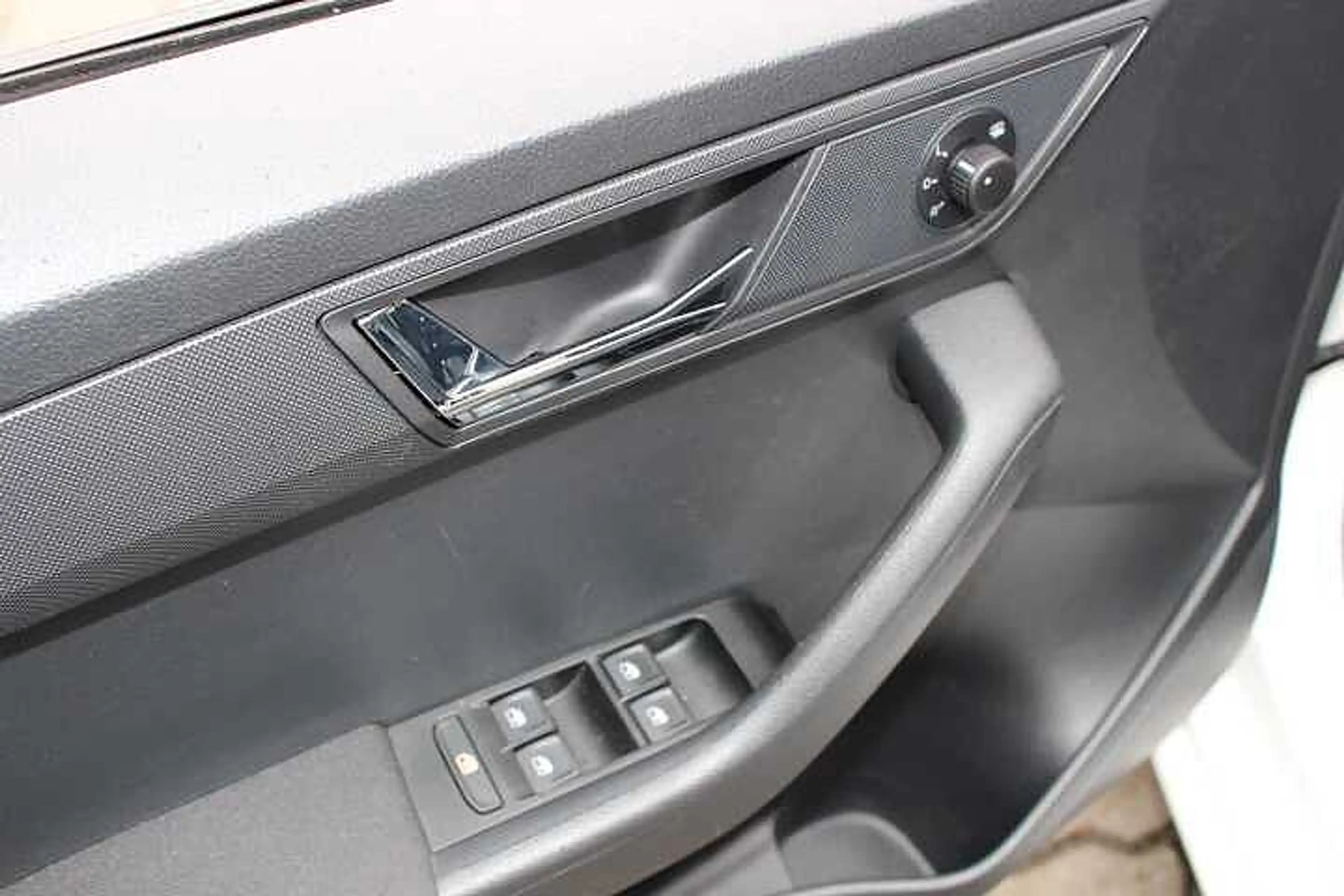 Skoda Fabia Best of Drive 125 Years Combi — photo 19