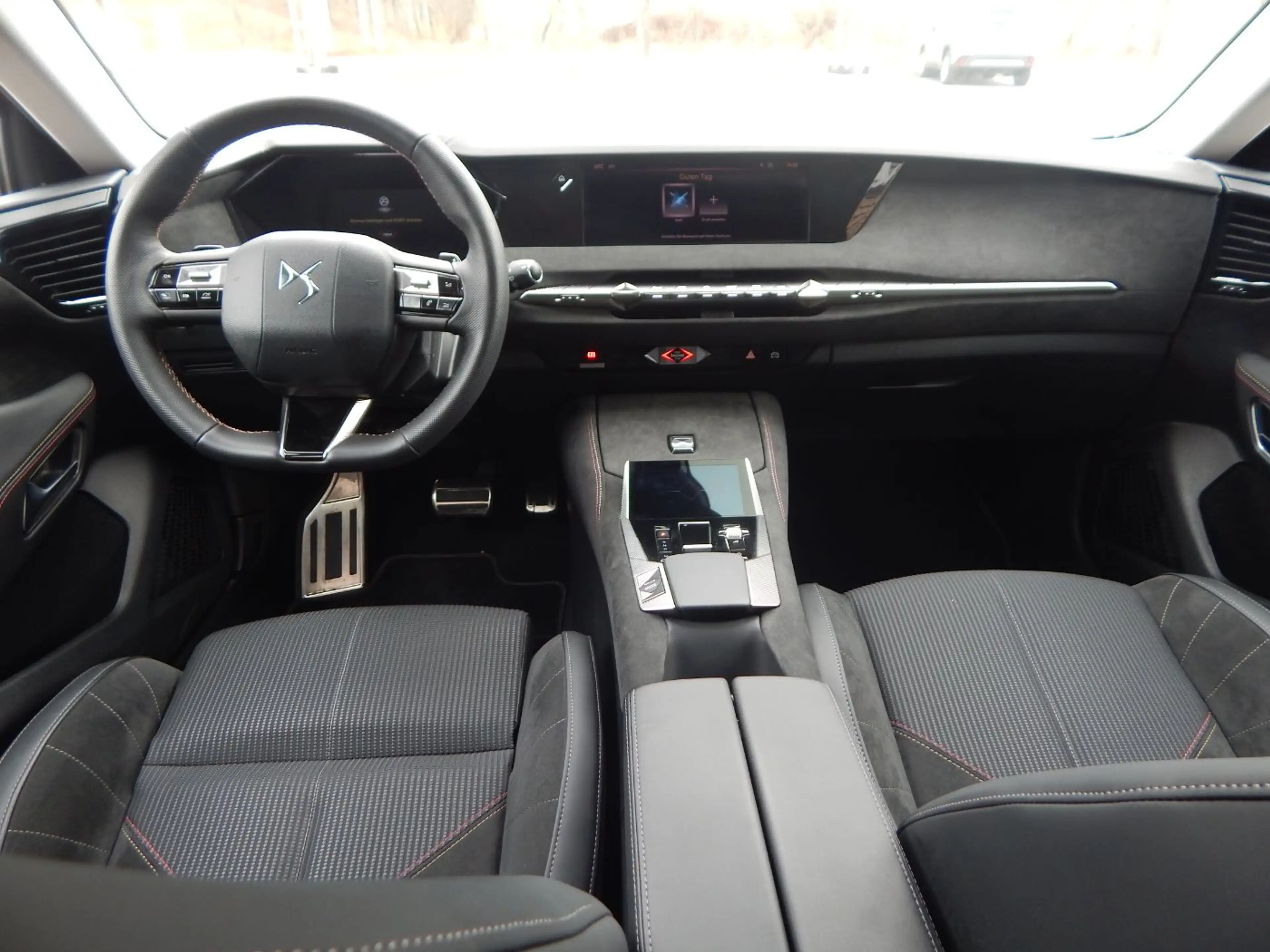 DS Automobiles DS 4 1.2 PureTech 130 S&S Performance Line + SHZ — photo 10