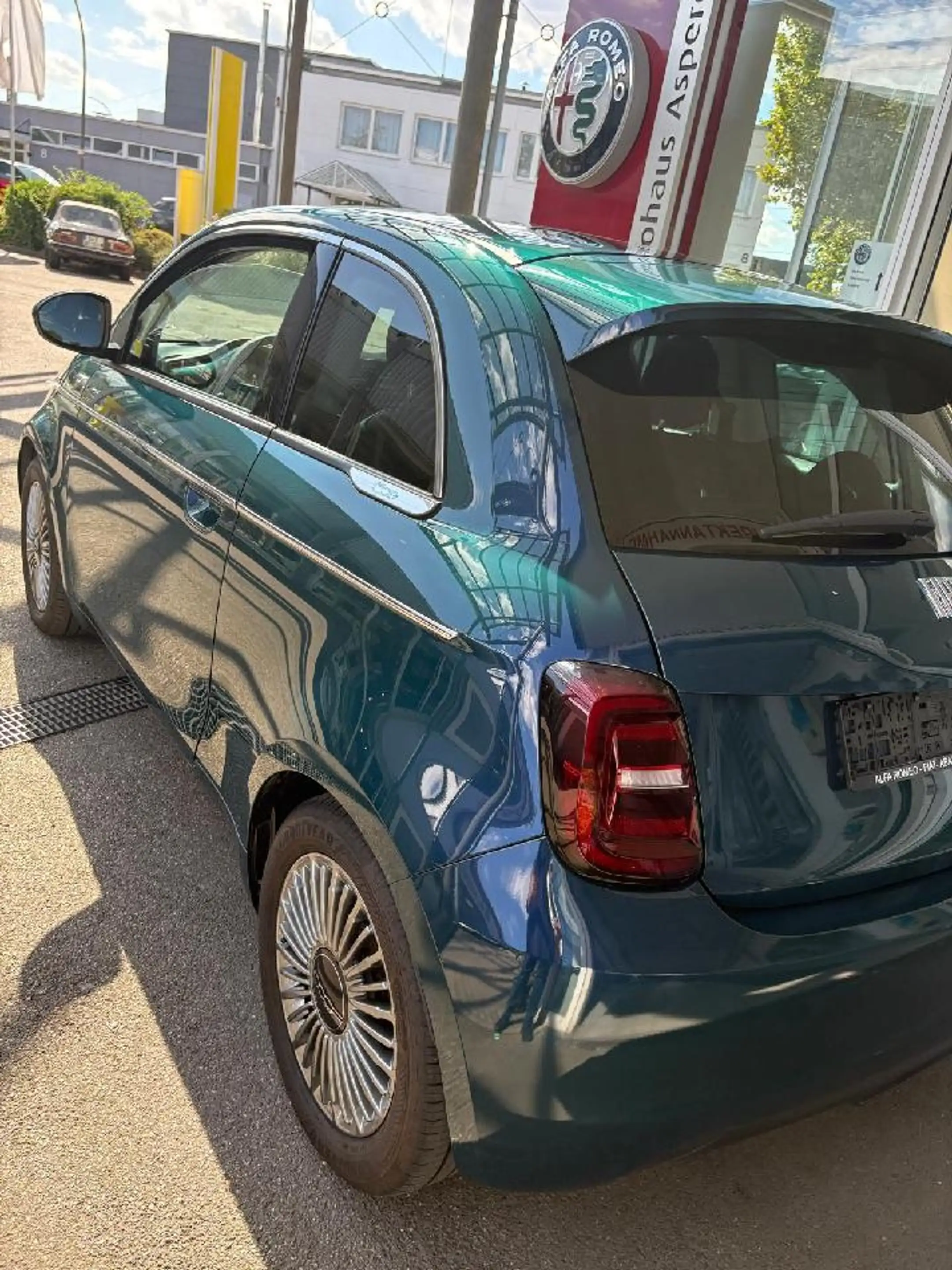 Fiat 500e Basis — photo 4