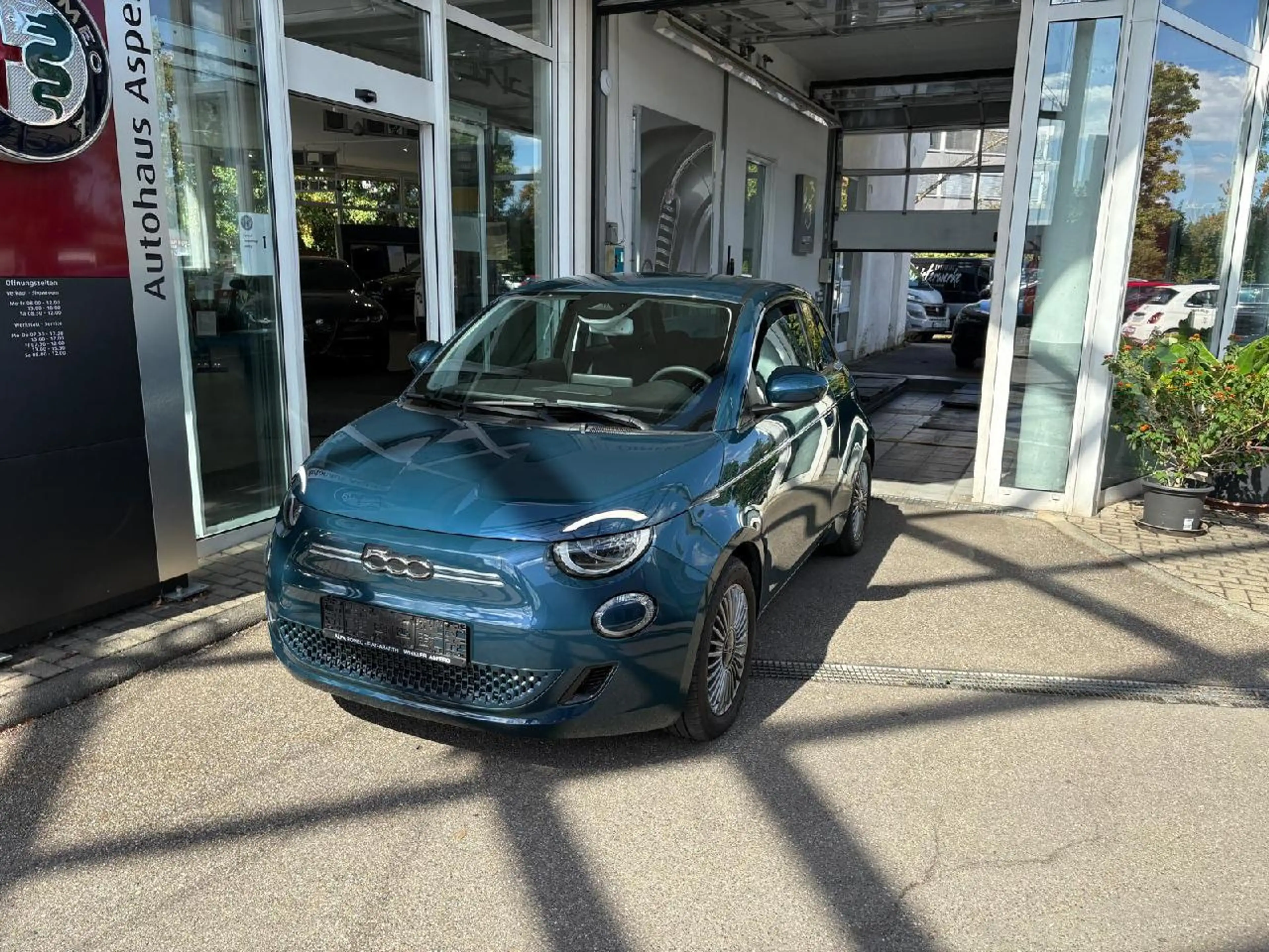 Fiat 500e Basis — photo 2