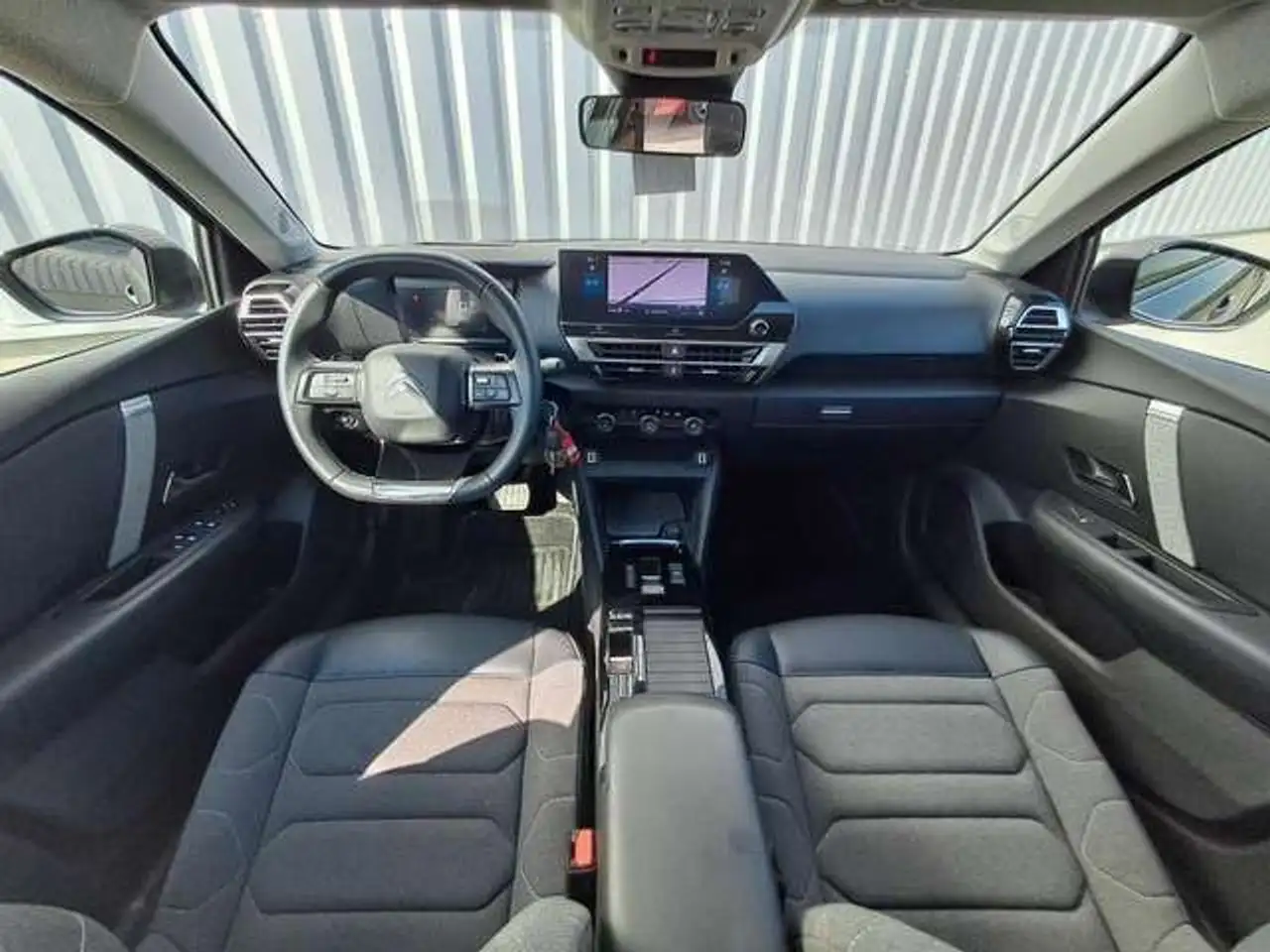 Citroen C4 e-C4 X — photo 9