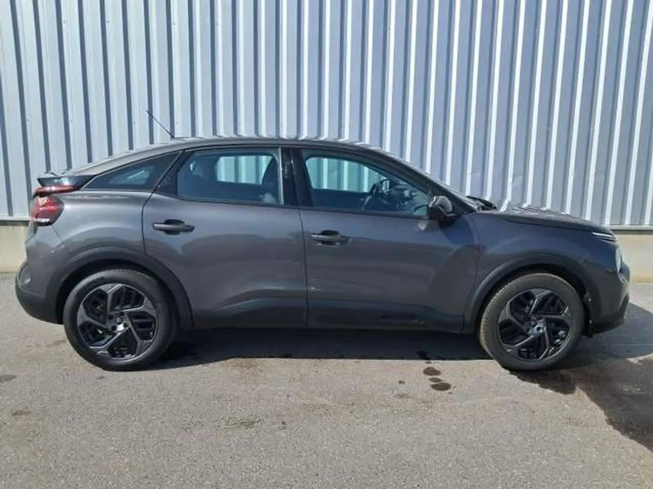 Citroen C4 e-C4 X — photo 4