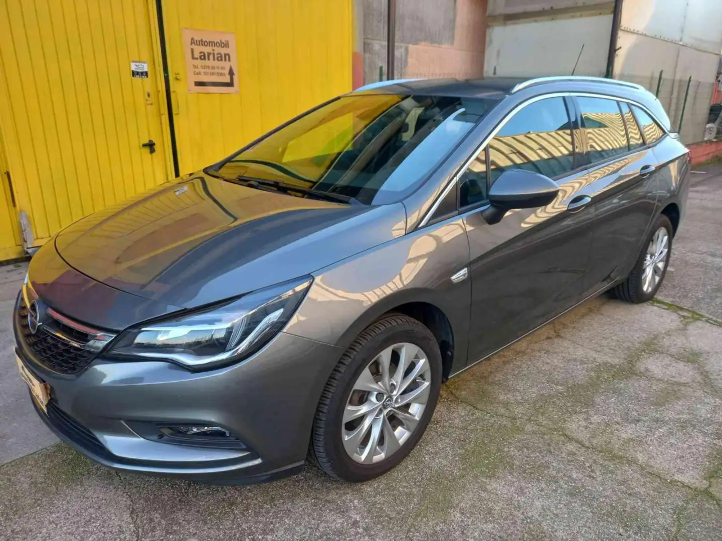 Opel Astra 1.4 Turbo 110CV EcoM Sports Tourer Dynamic Grigio - 2
