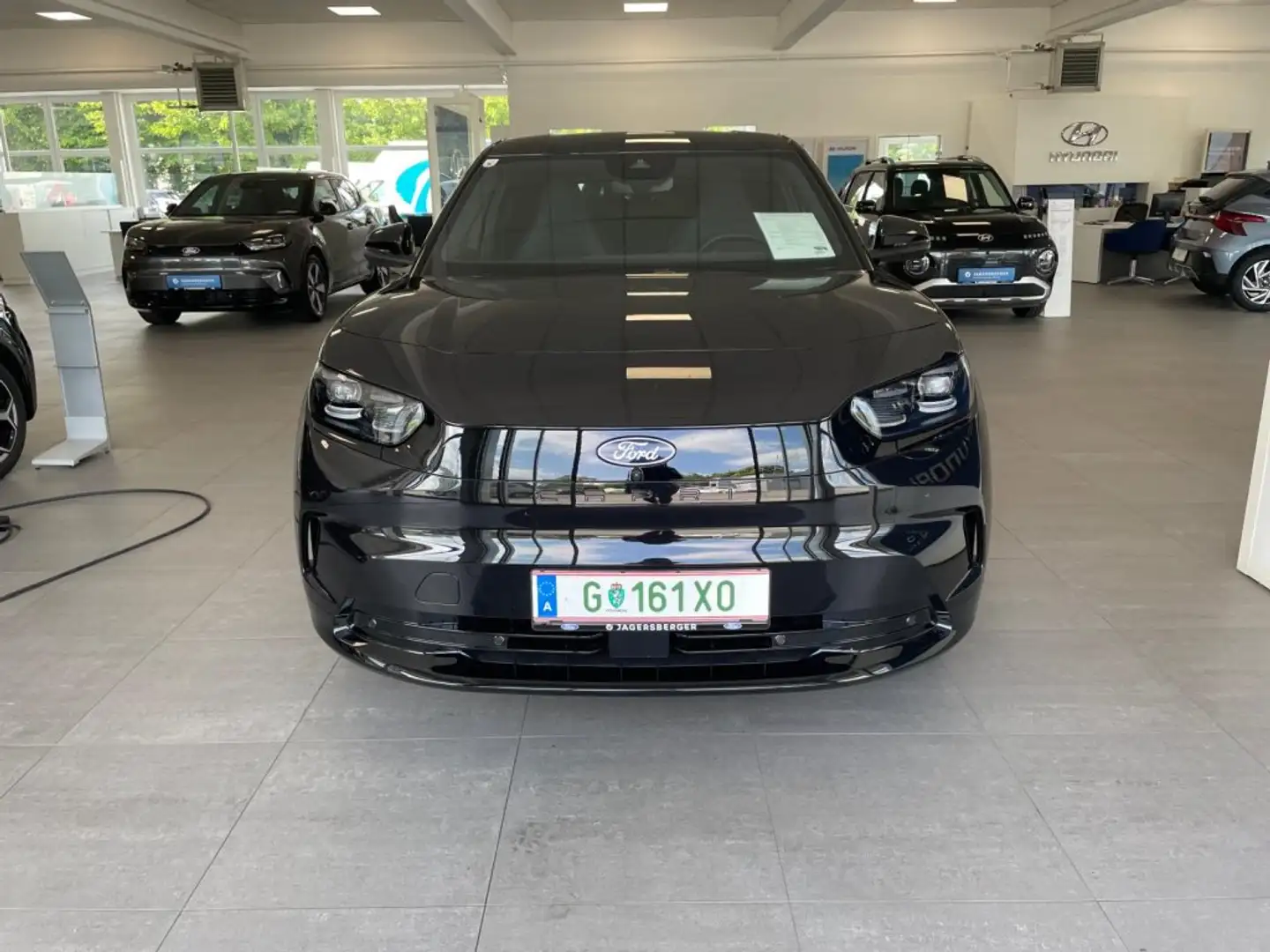 Ford Capri Dual-Elektro Extended Range Allrad Premium Noir - 2