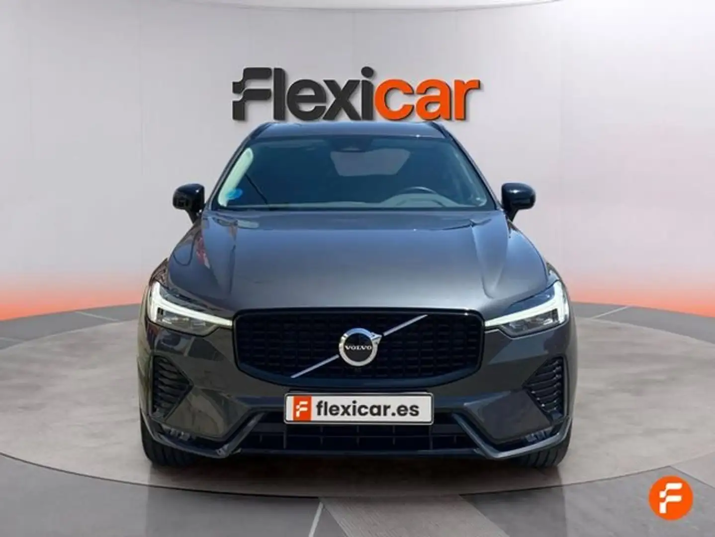 Volvo XC60 2.0 B4 D AWD Plus Dark Auto Gris - 2